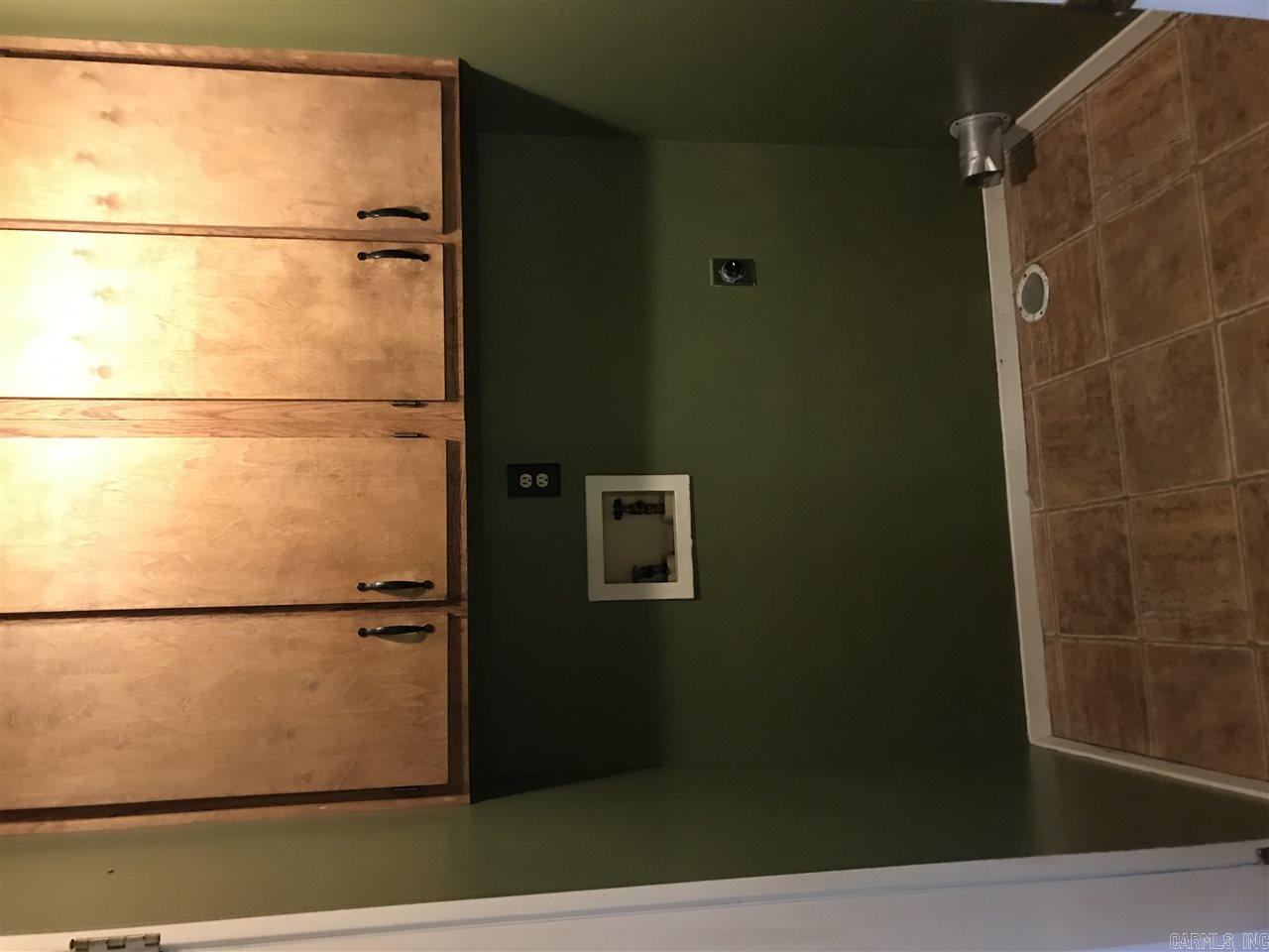 Cross Creek - Residential Lease