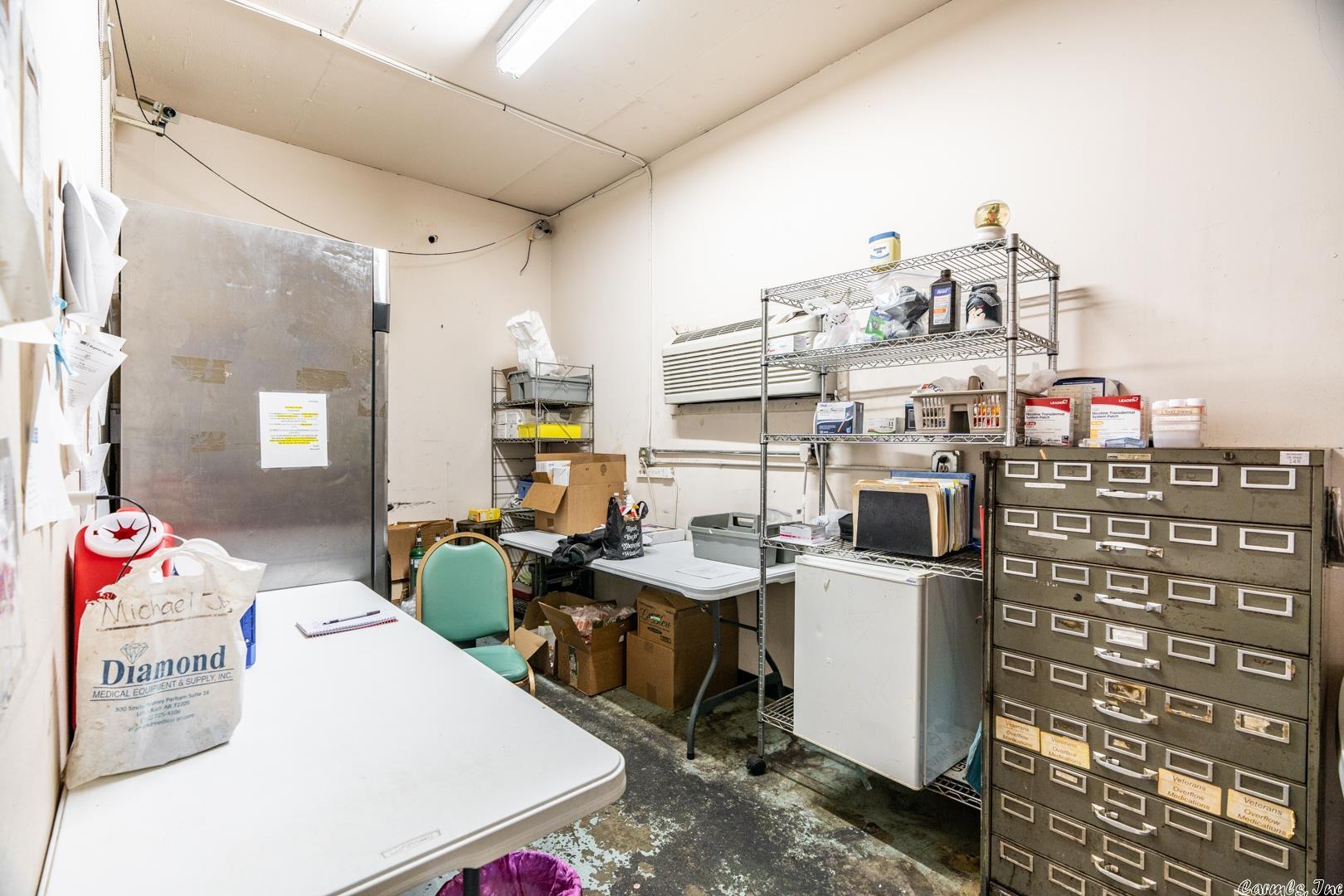 Magnolia - Commercial Sale