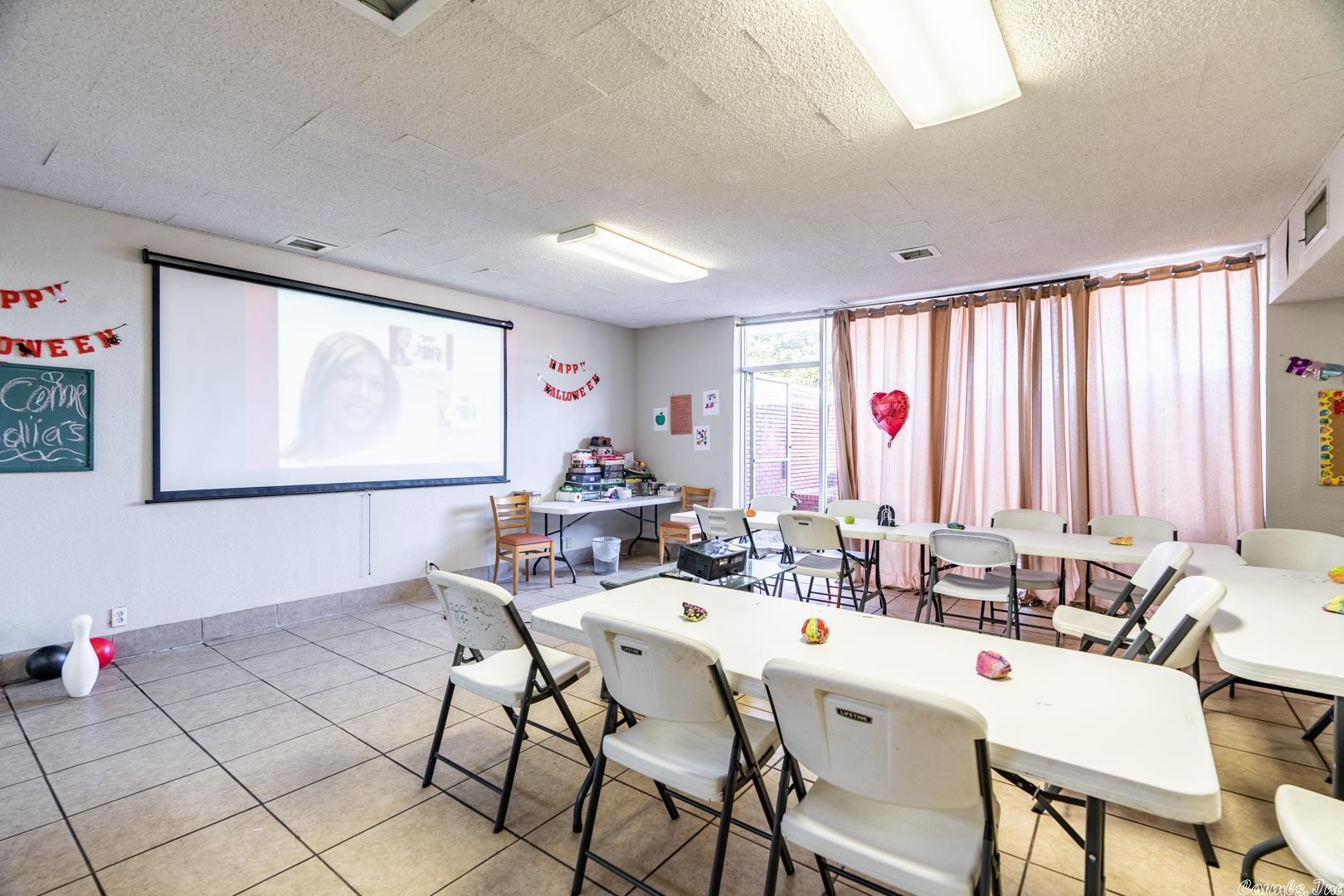 Magnolia - Commercial Sale