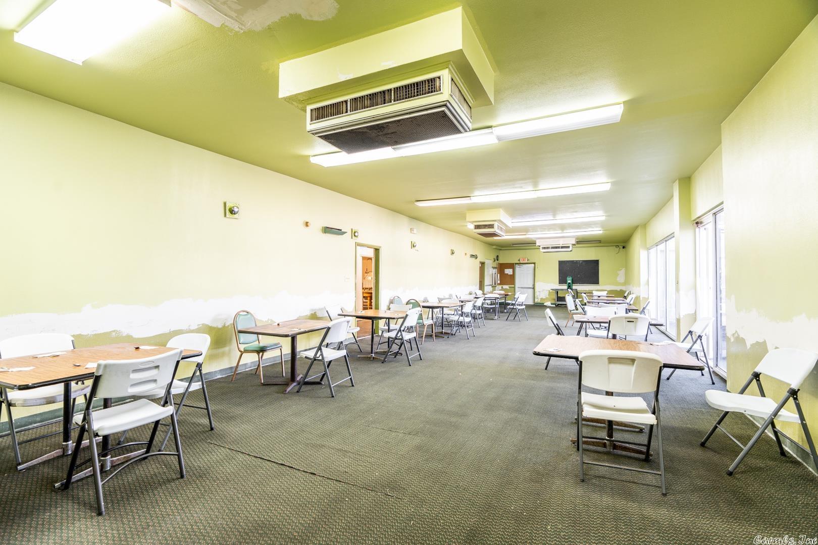 Magnolia - Commercial Sale