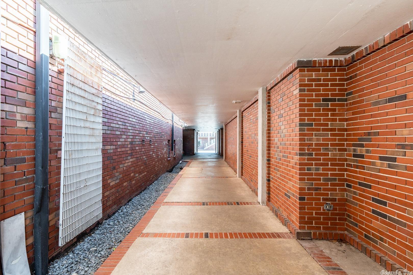 Magnolia - Commercial Sale