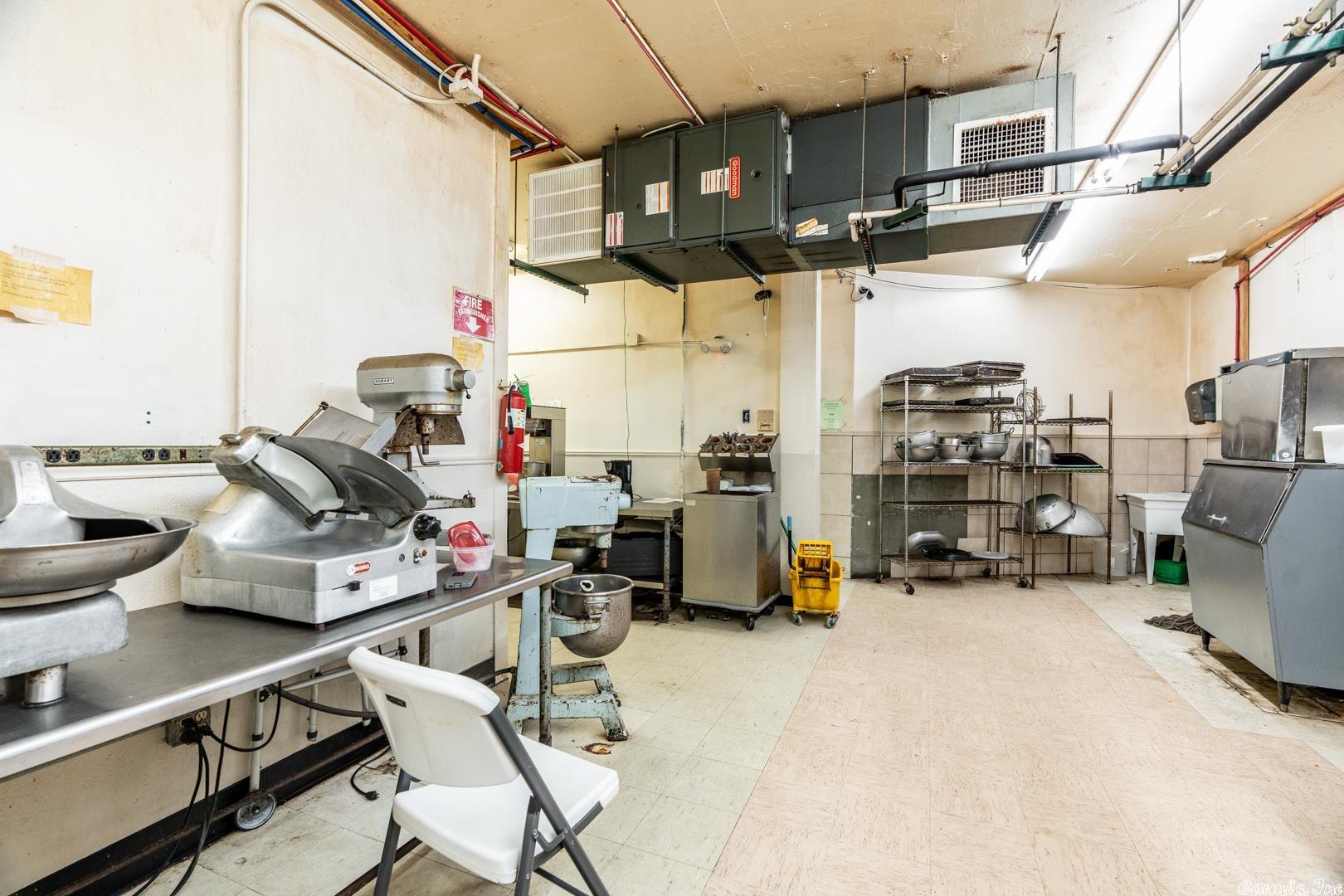 Magnolia - Commercial Sale