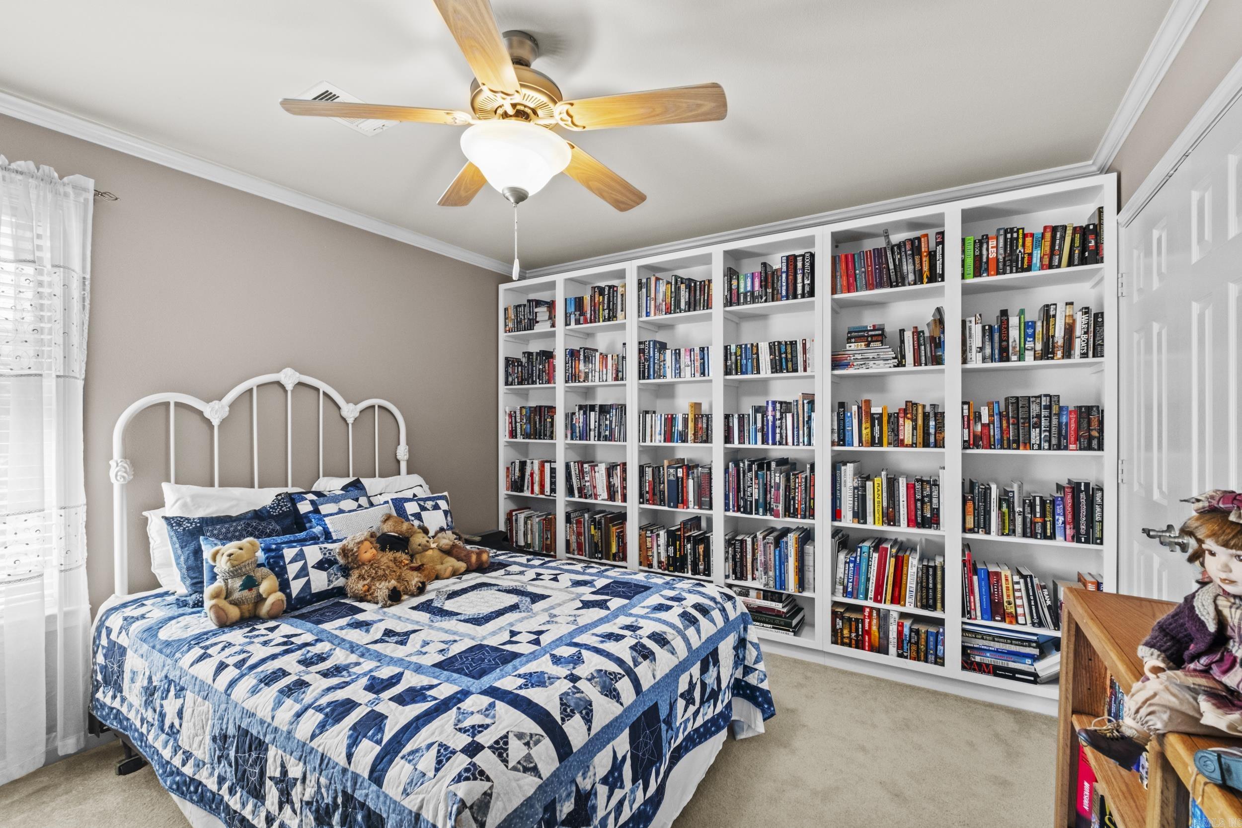 COUNTRY CLUB OF ARK THE - Residential