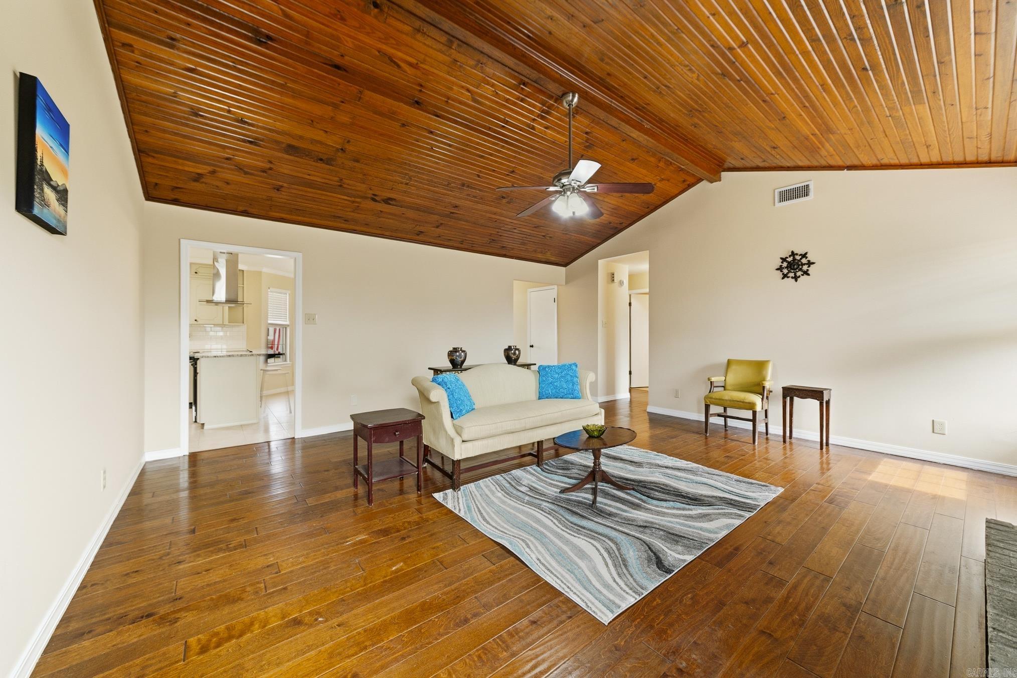 SOUTHWIND - Residential