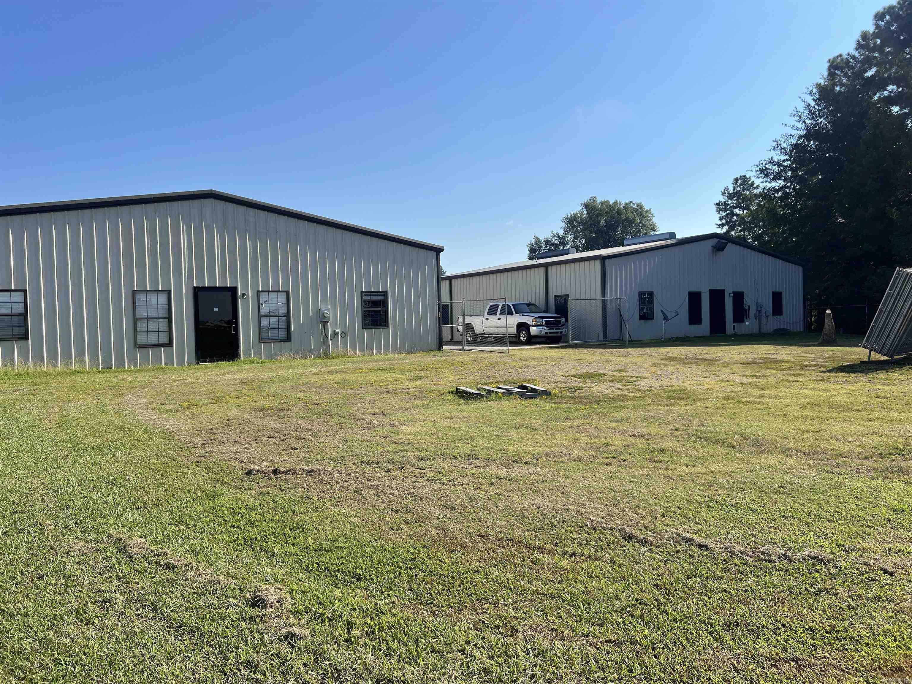 BEARDEN CITY METES & BOUNDS - Commercial Sale