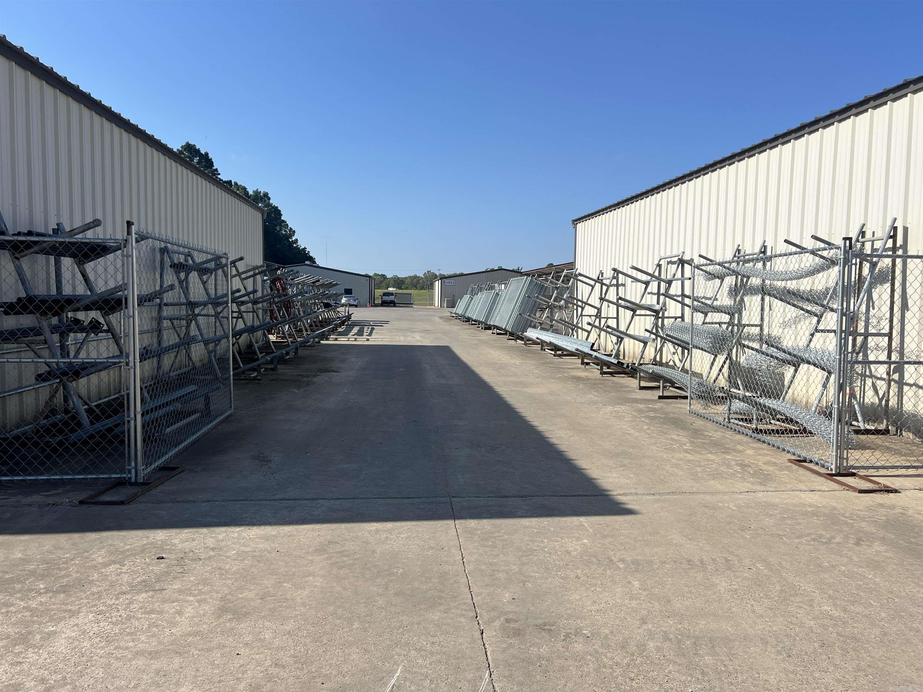 BEARDEN CITY METES & BOUNDS - Commercial Sale