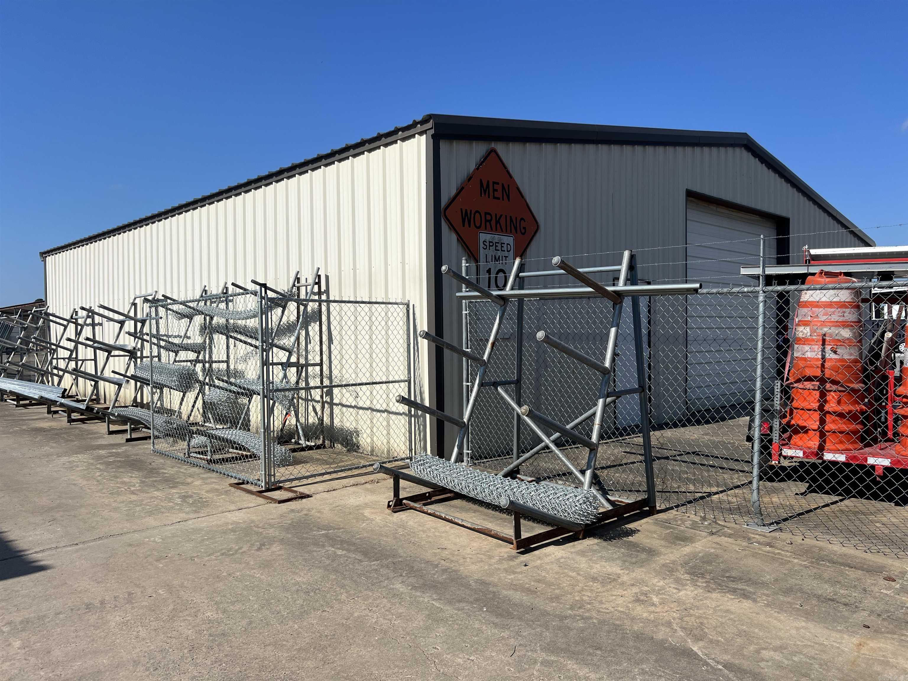 BEARDEN CITY METES & BOUNDS - Commercial Sale