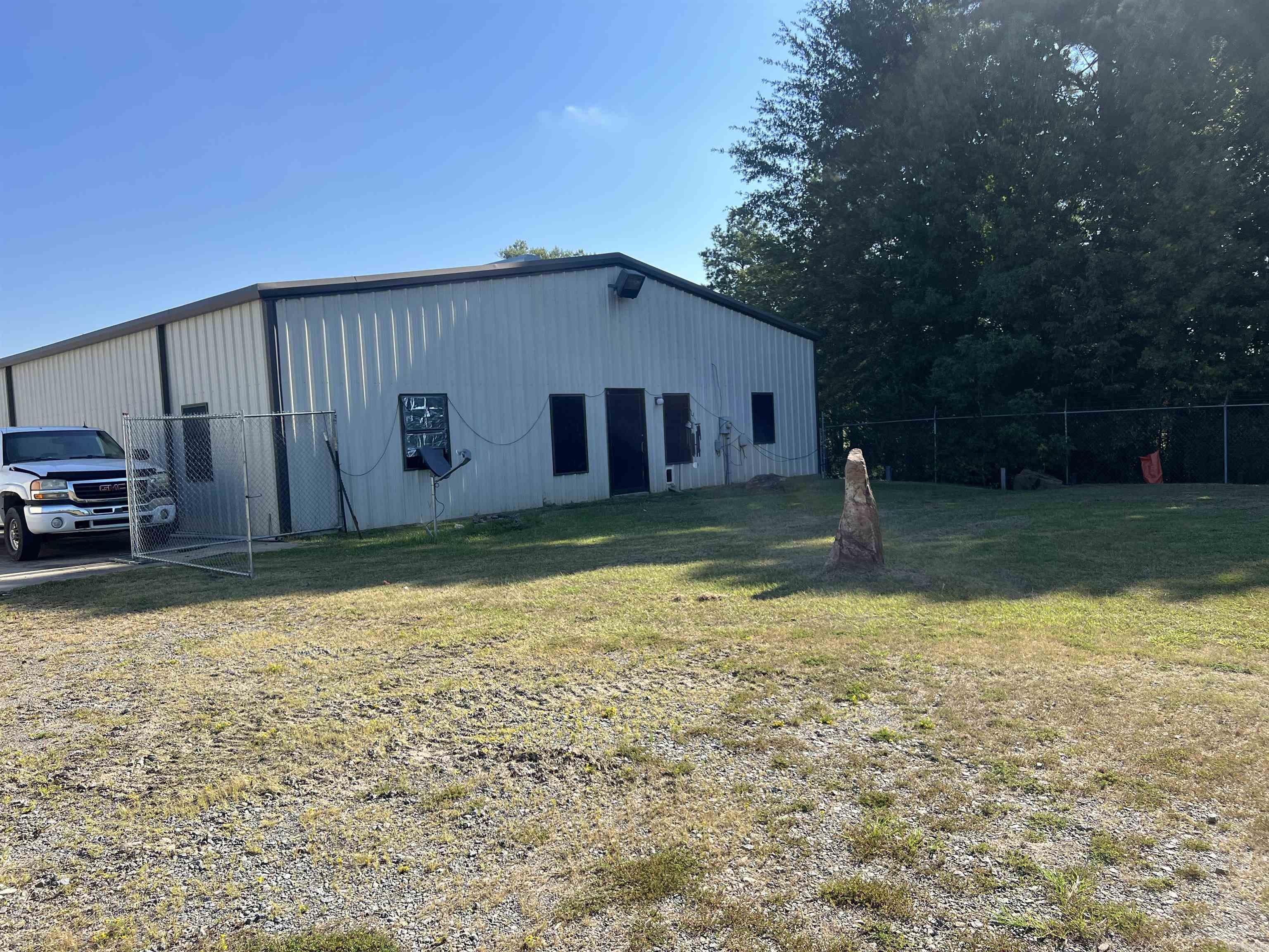 BEARDEN CITY METES & BOUNDS - Commercial Sale
