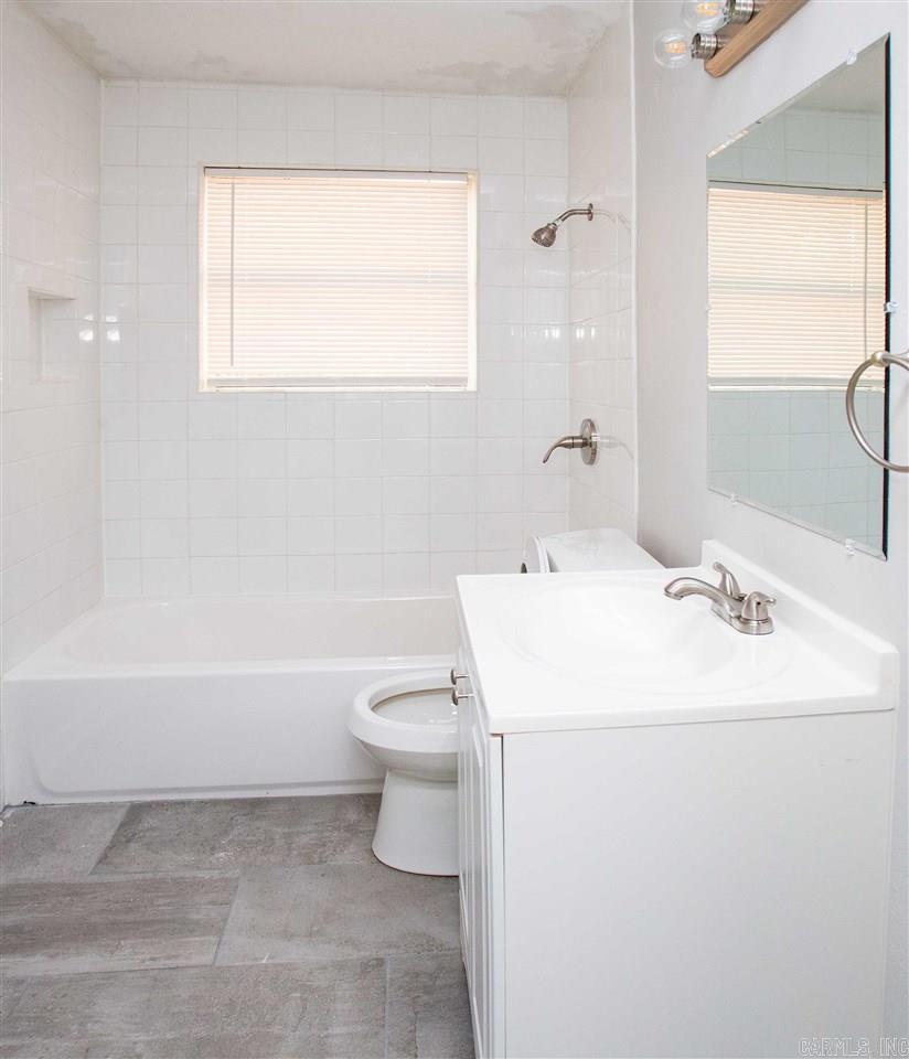 John Barrow - Residential Lease