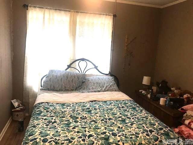 WADDLE & HUGHES - Residential