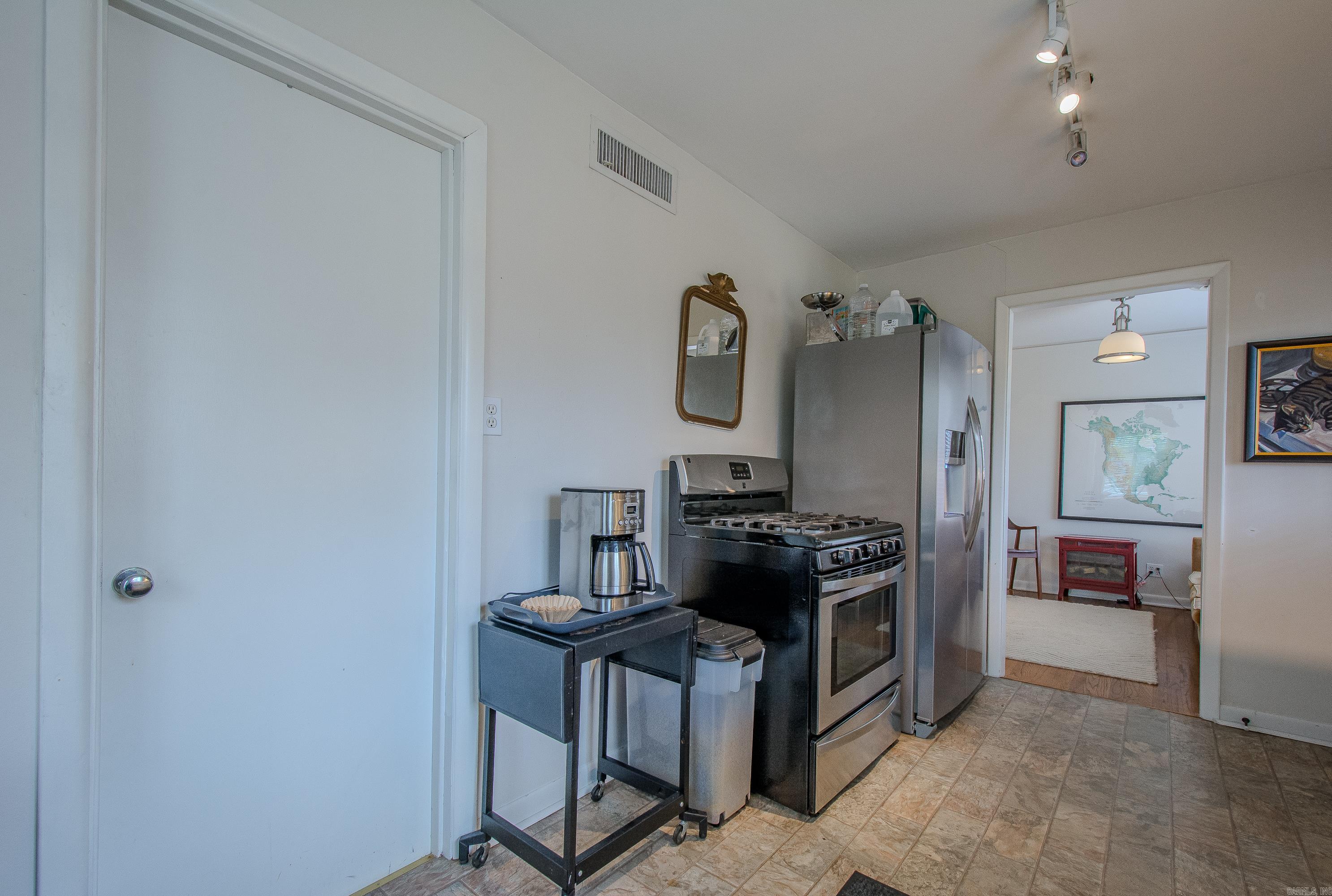 Lincoln Park - Residential