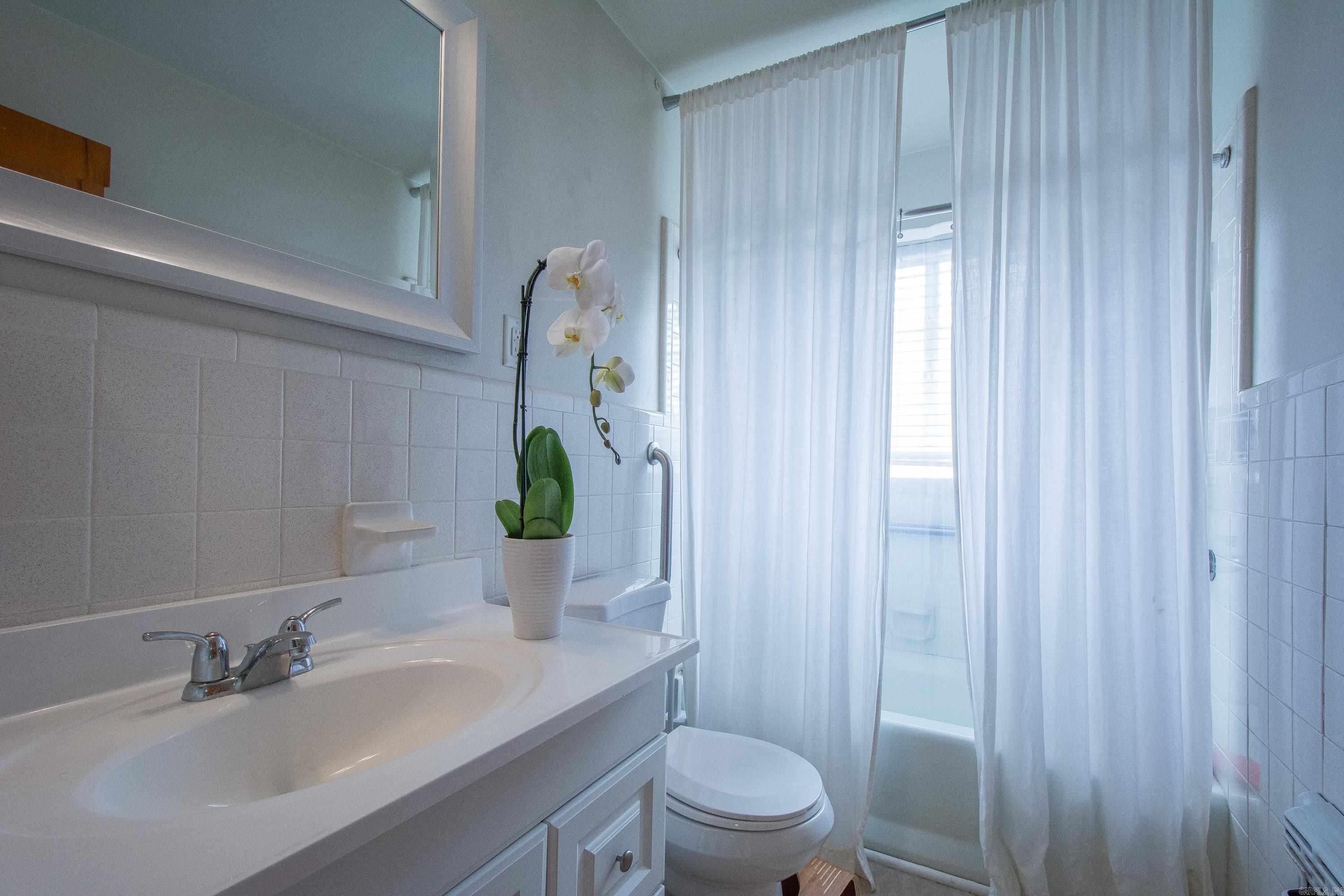 Lincoln Park - Residential