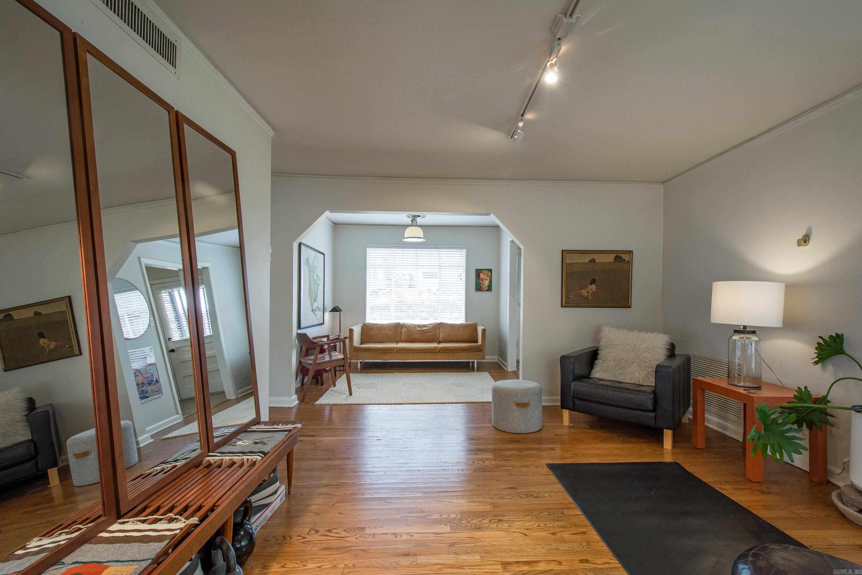 Lincoln Park - Residential