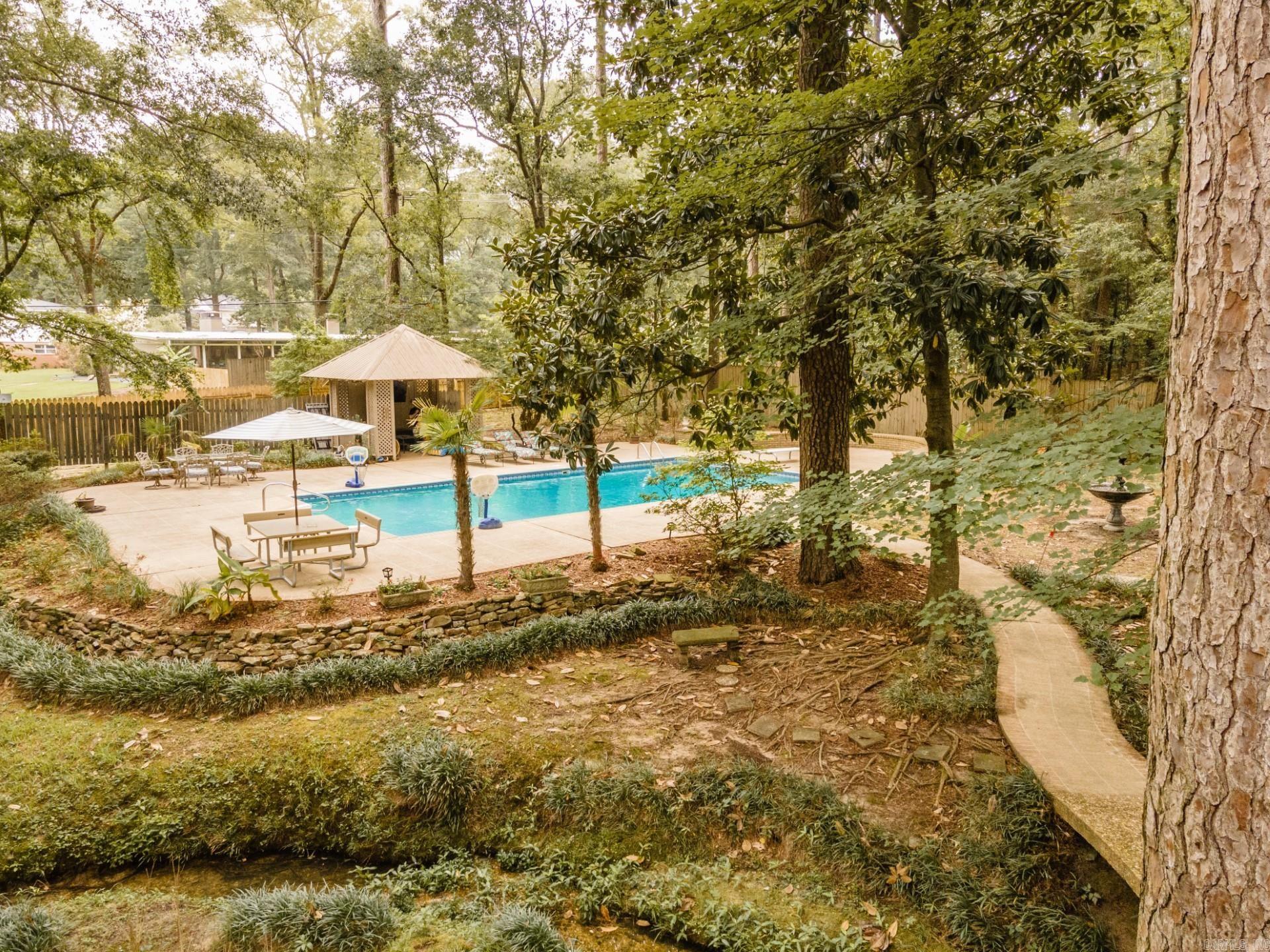 PINEVIEW ADDITION - Residential