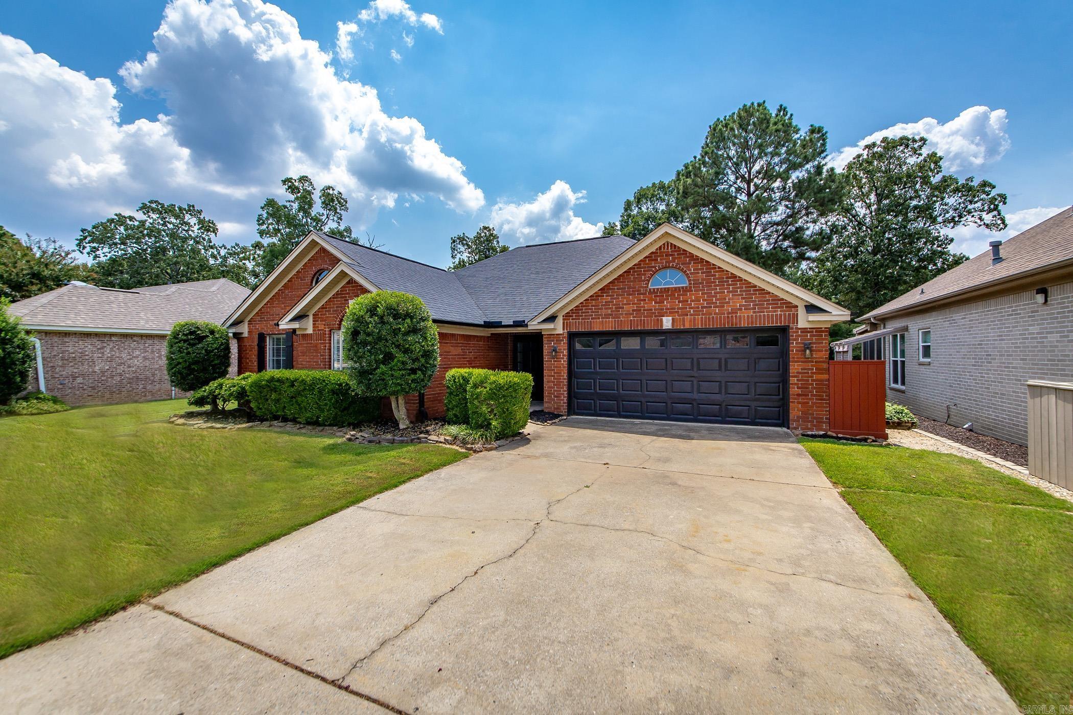 COUNTRY CLUB OF ARK THE - Residential