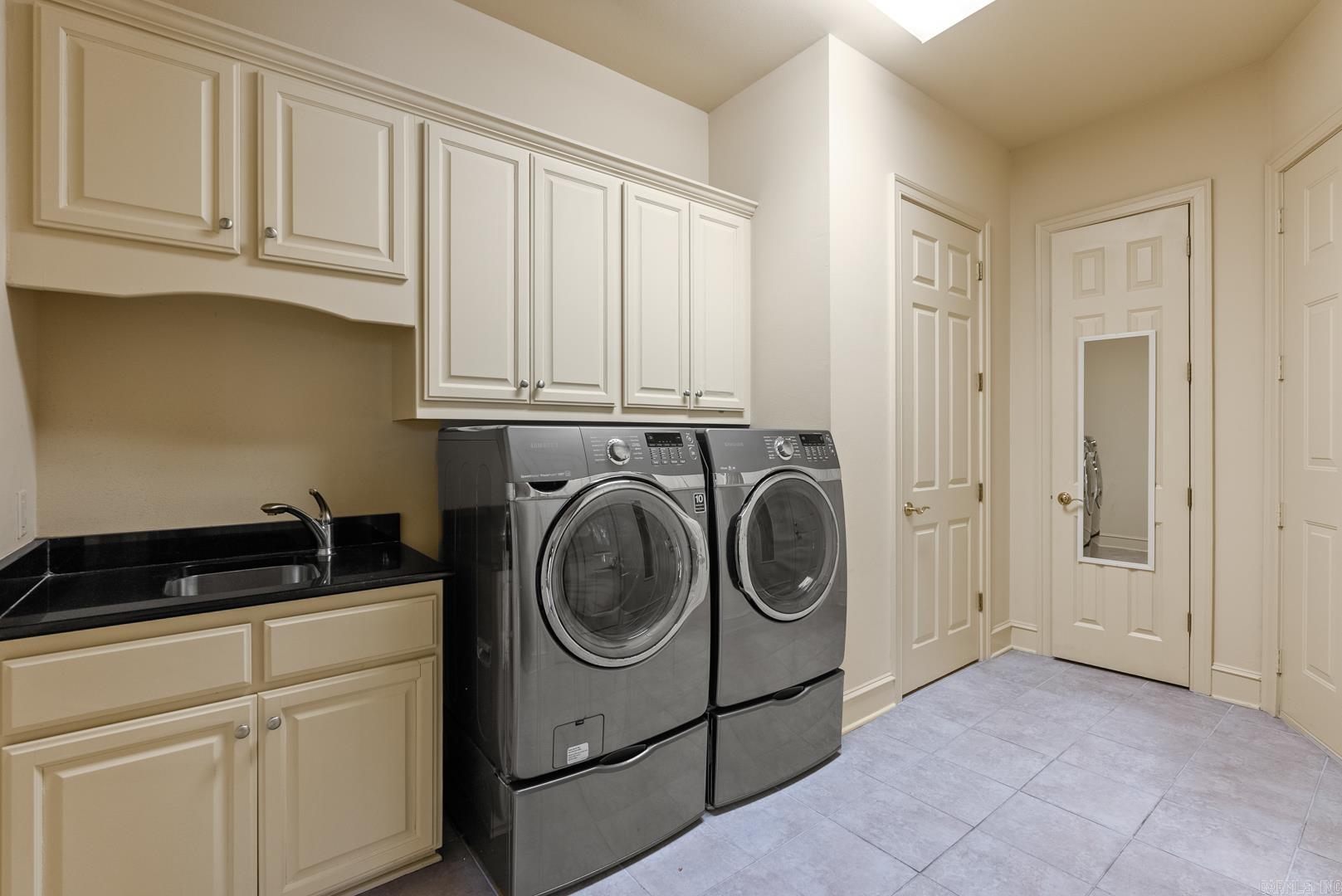 BEAU VUE ESTATES UNREC - Residential