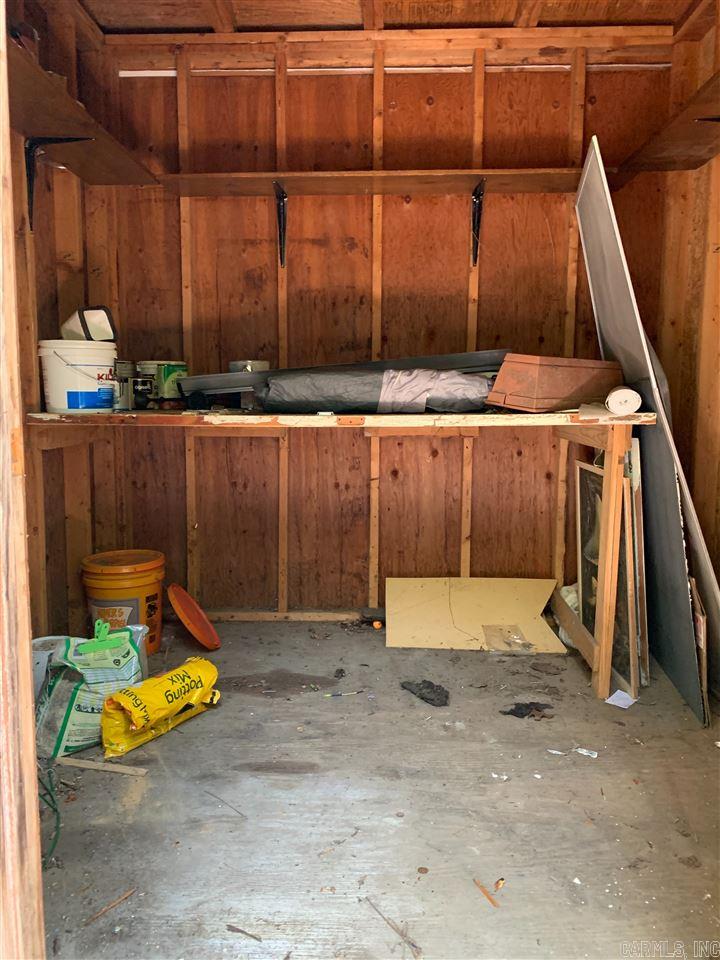EAST PULASKI HGTS - Residential Lease