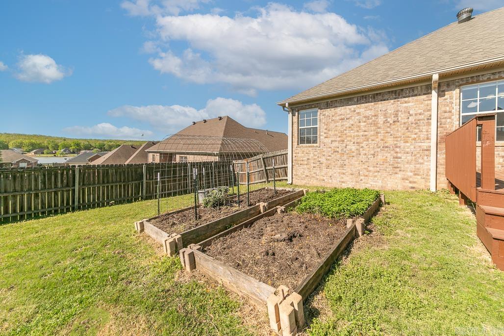 MAGNESS CREEK NORTH - Residential