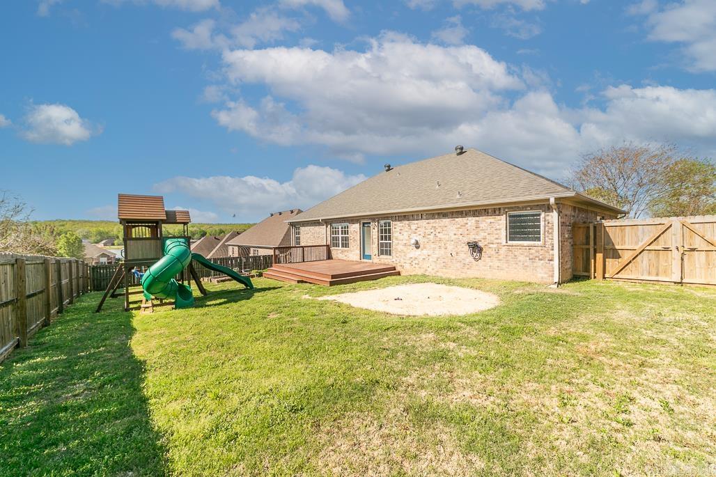 MAGNESS CREEK NORTH - Residential