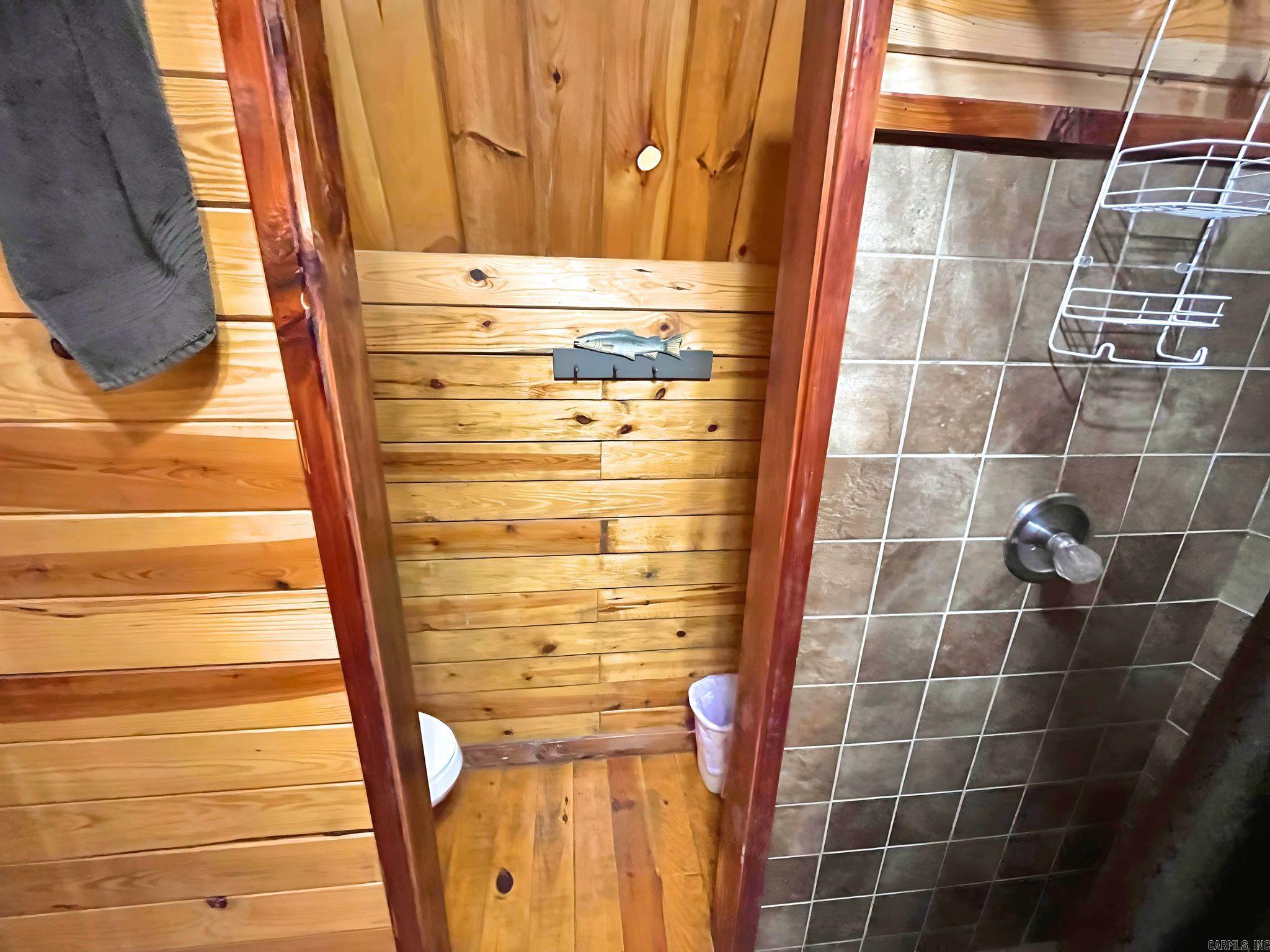 Board Camp - Residential