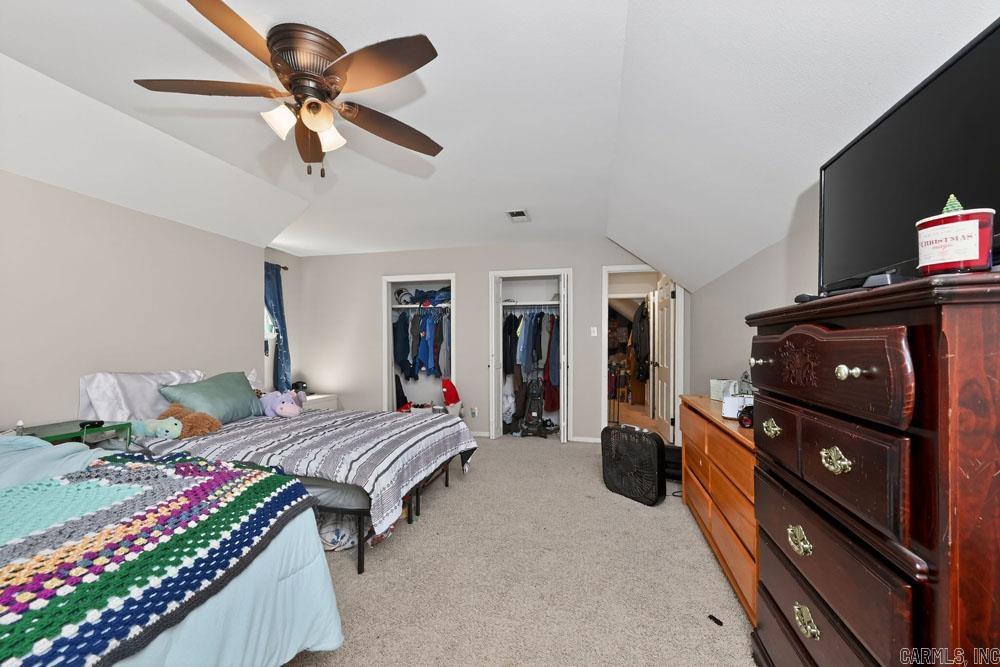 FOXWOOD J - Residential