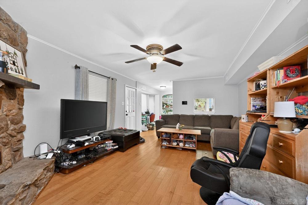 FOXWOOD J - Residential