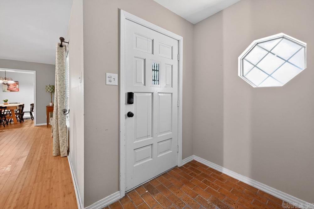 FOXWOOD J - Residential