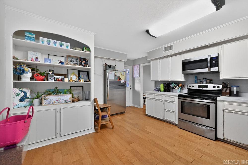 FOXWOOD J - Residential