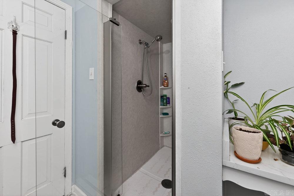 FOXWOOD J - Residential