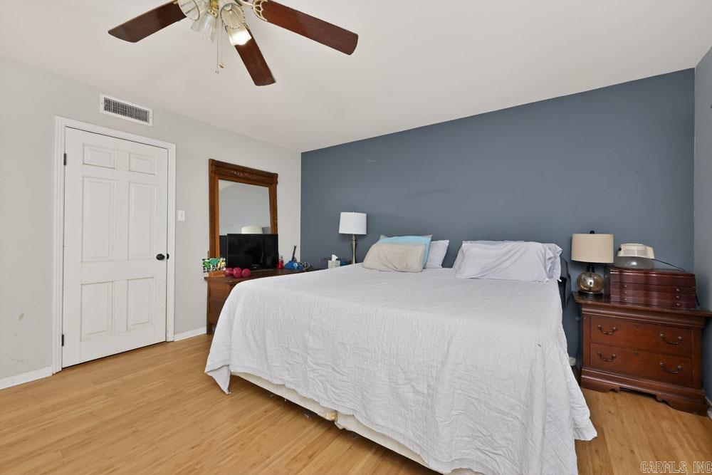 FOXWOOD J - Residential