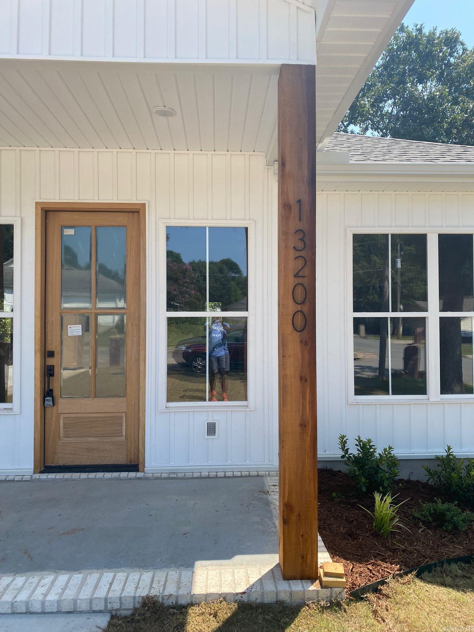 Point West 5th - Residential Lease