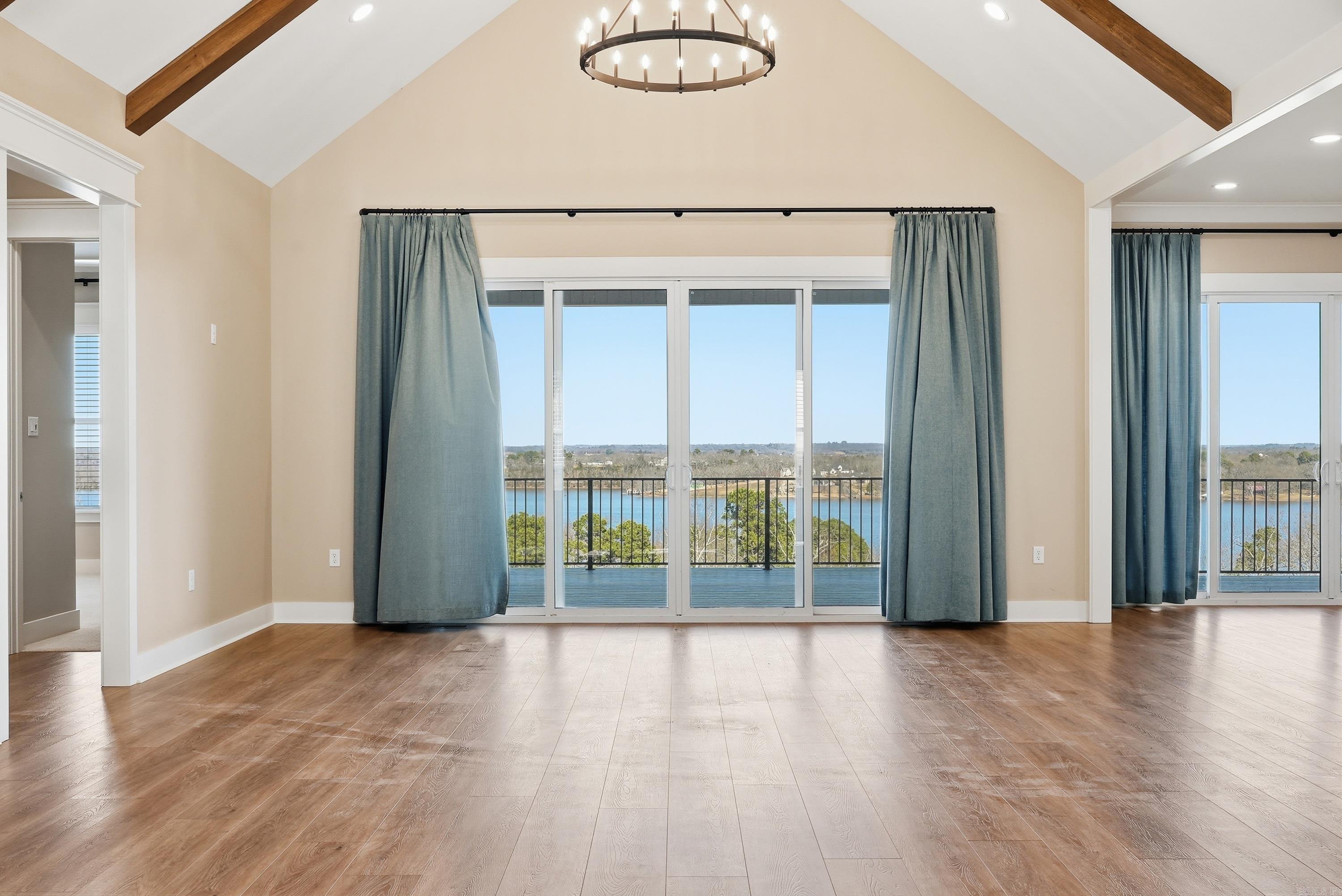 NORTH VIEW ESTATES - Residential