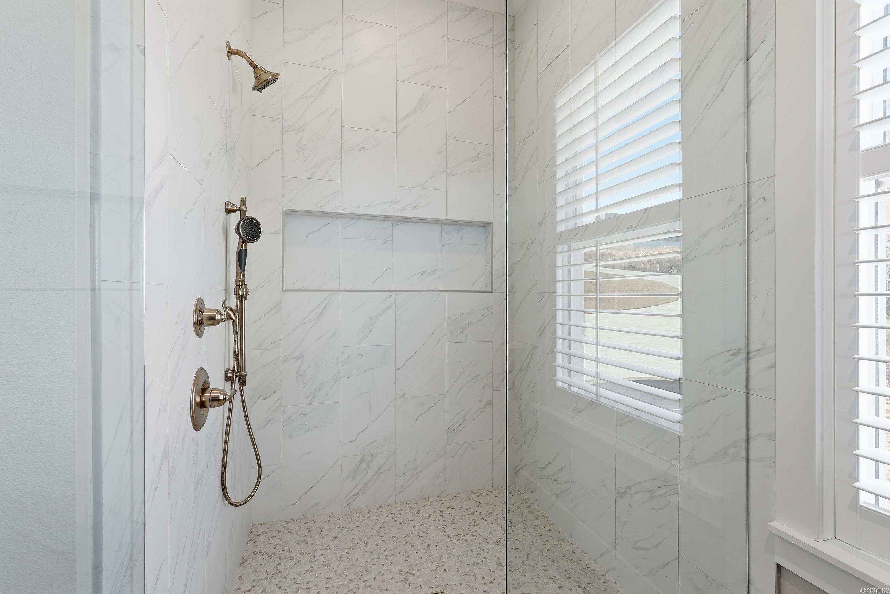 NORTH VIEW ESTATES - Residential