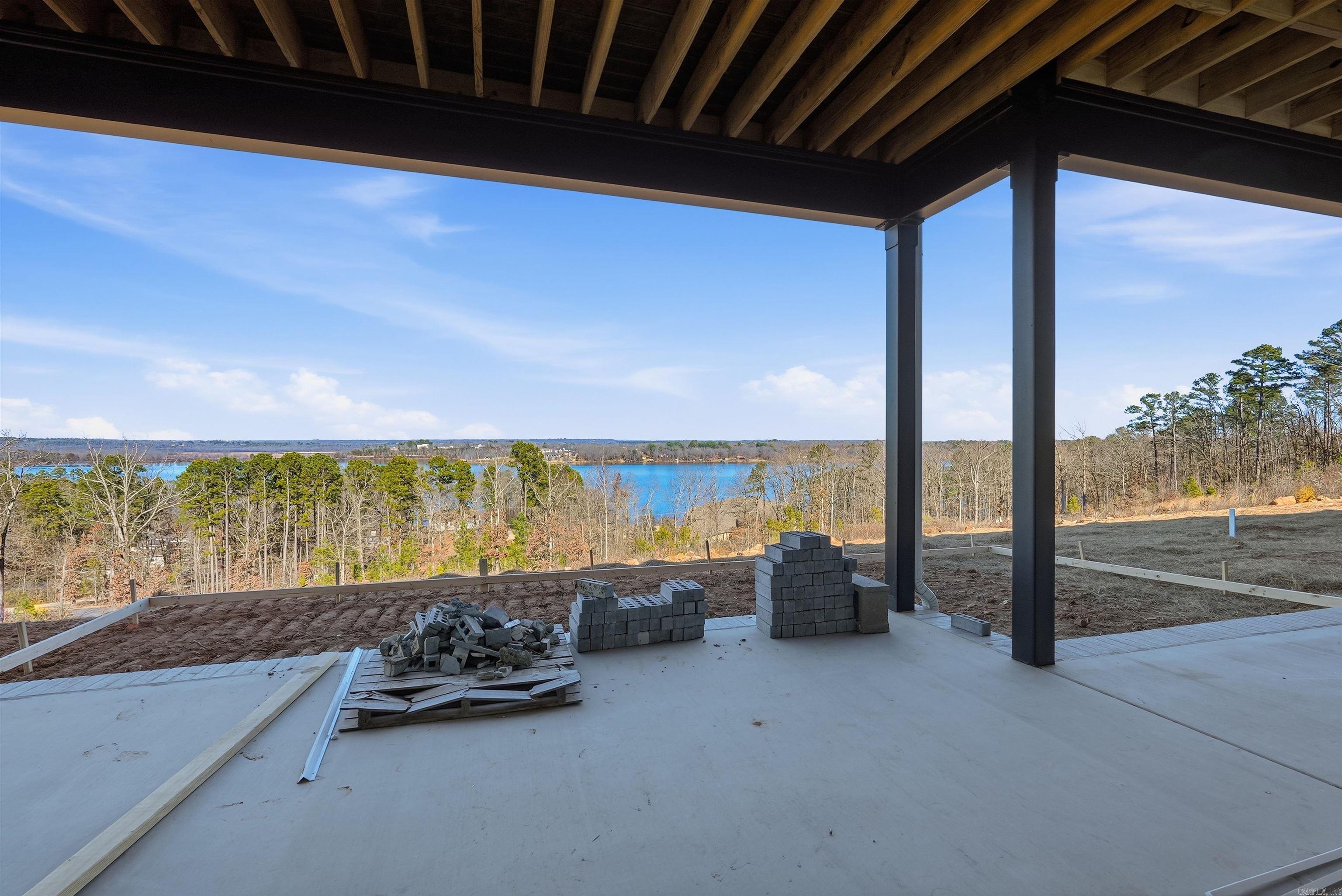 NORTH VIEW ESTATES - Residential