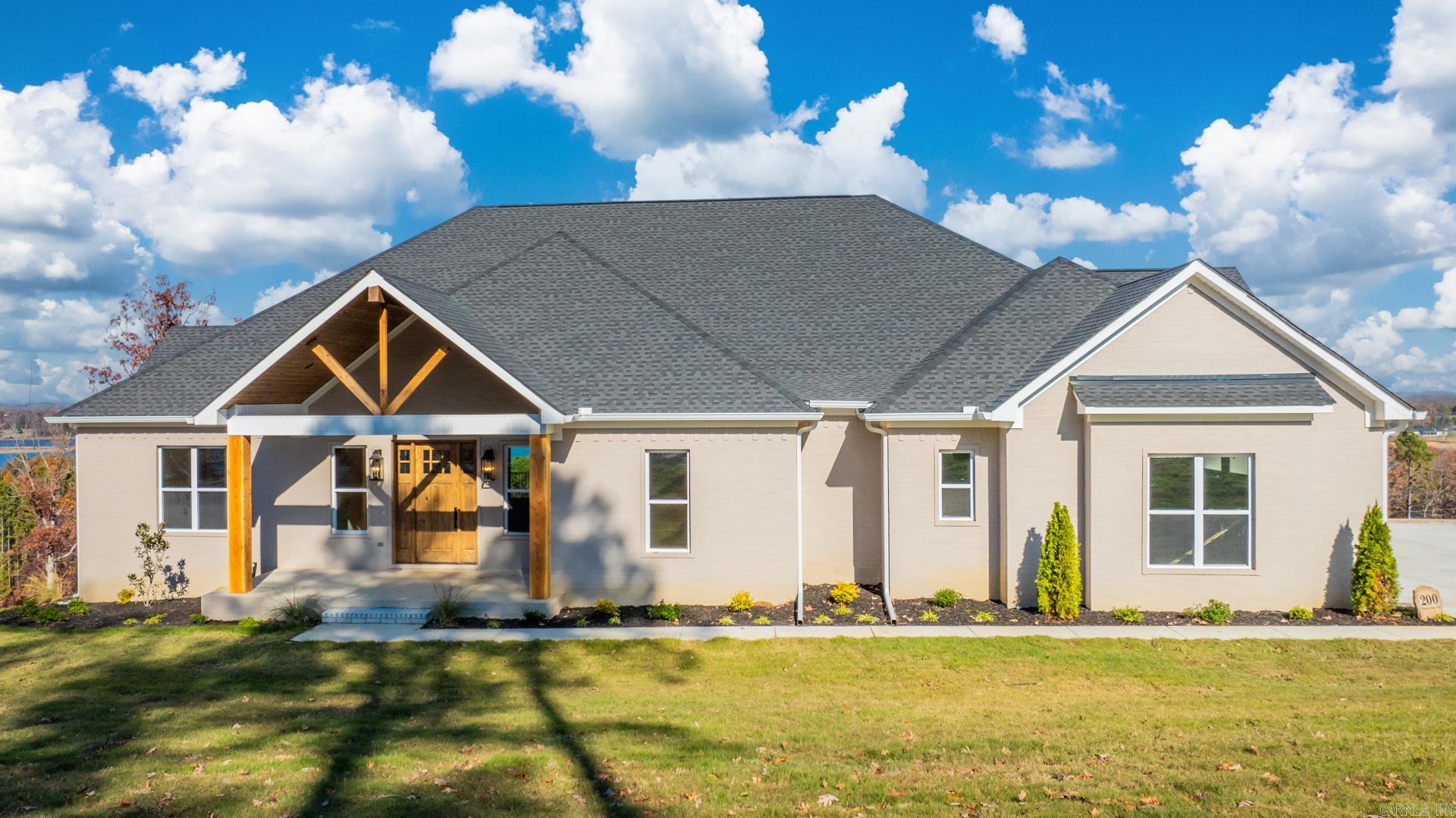 NORTH VIEW ESTATES - Residential