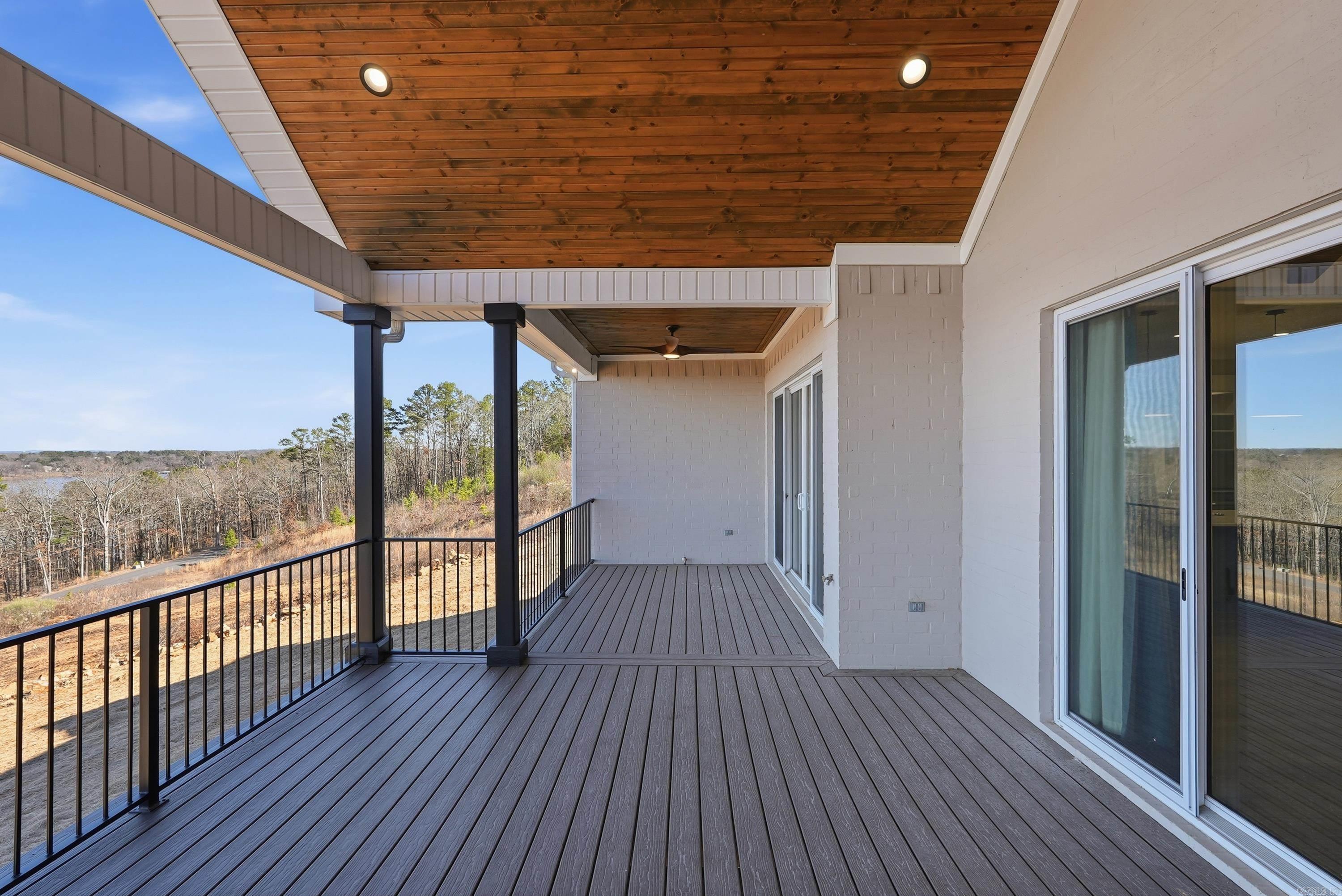 NORTH VIEW ESTATES - Residential