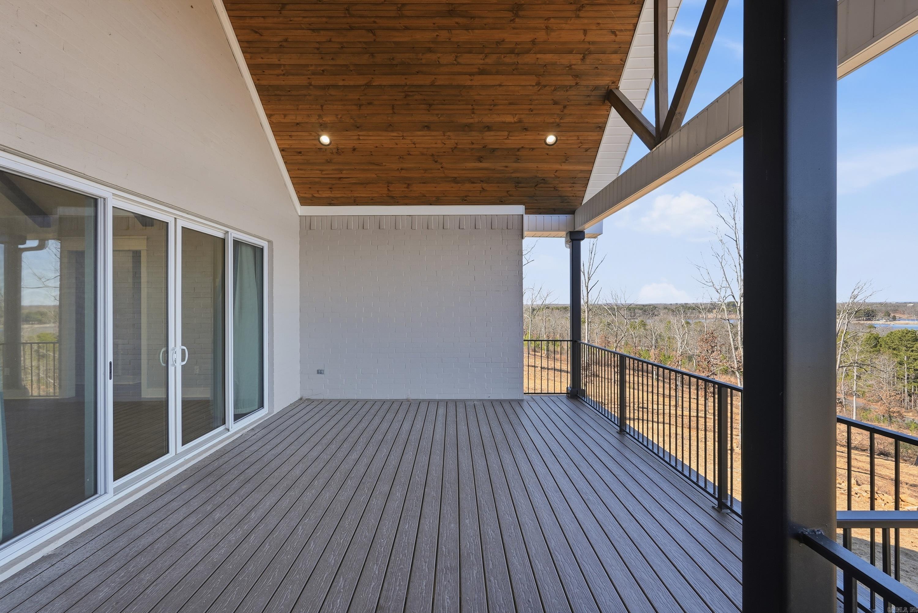 NORTH VIEW ESTATES - Residential