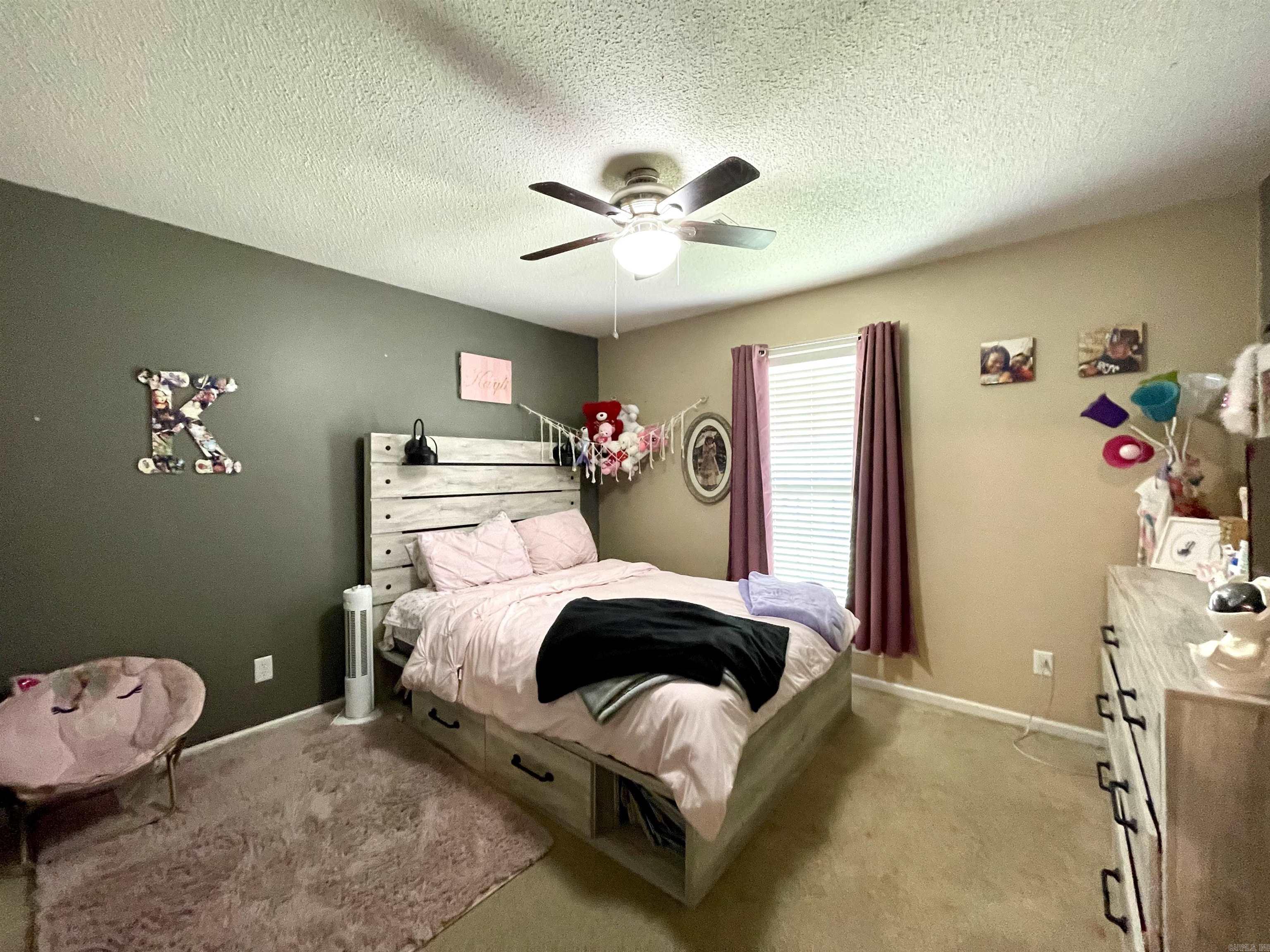 WINDSOR LANDING - Residential