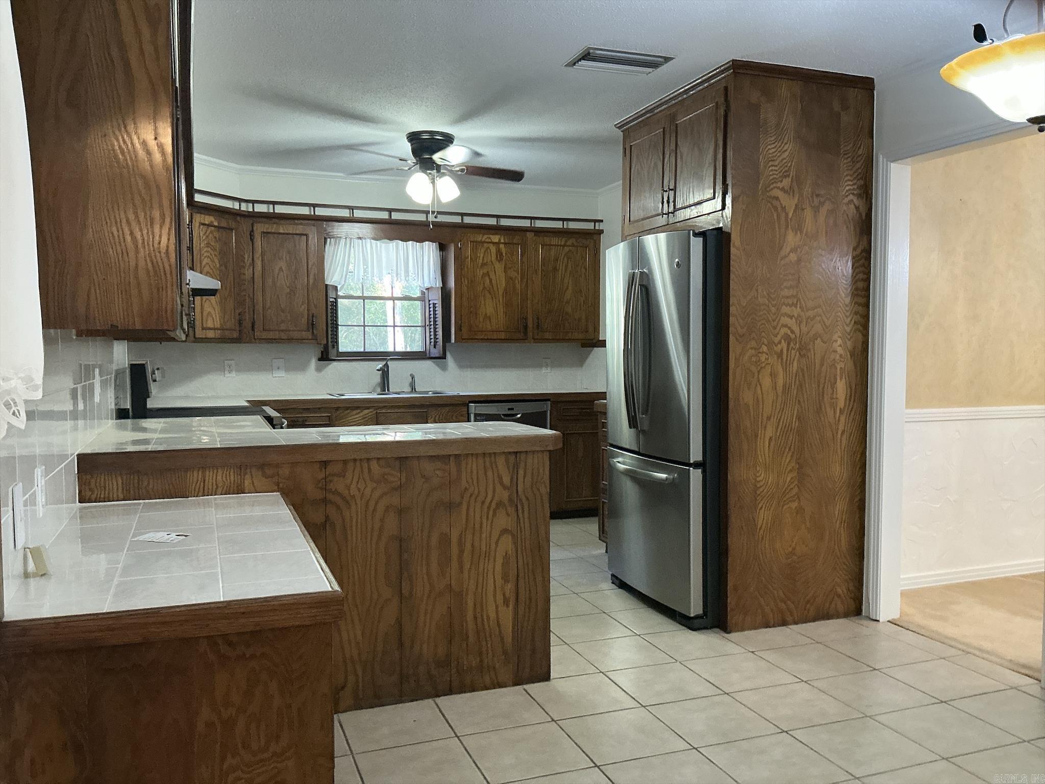 DOGWOOD PARK - Residential