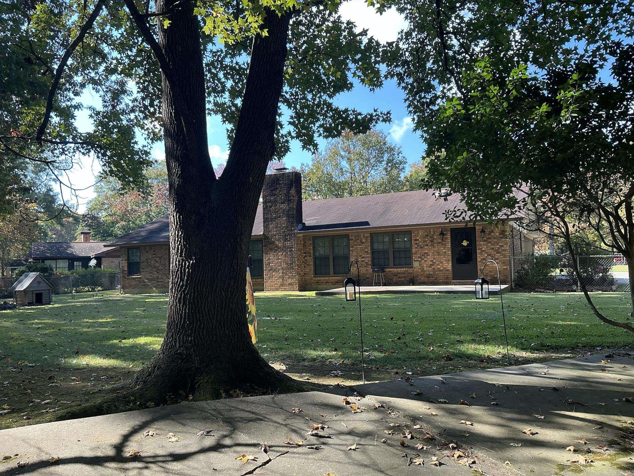 DOGWOOD PARK - Residential