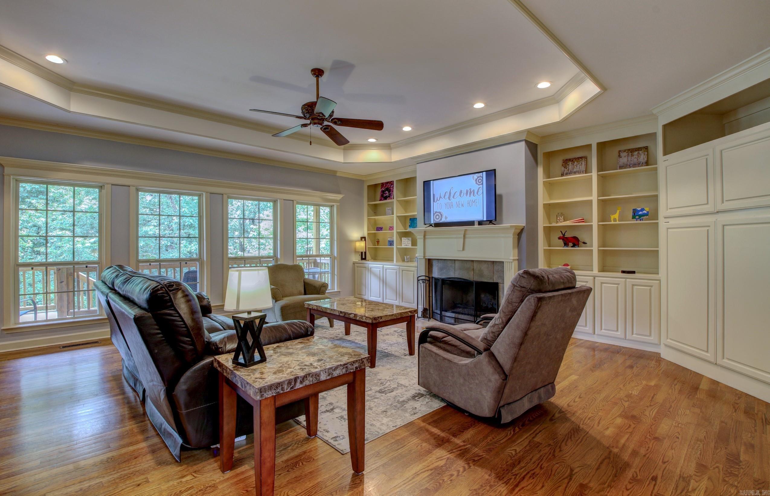 THE VILLAGES OF WELLINGTON - Residential