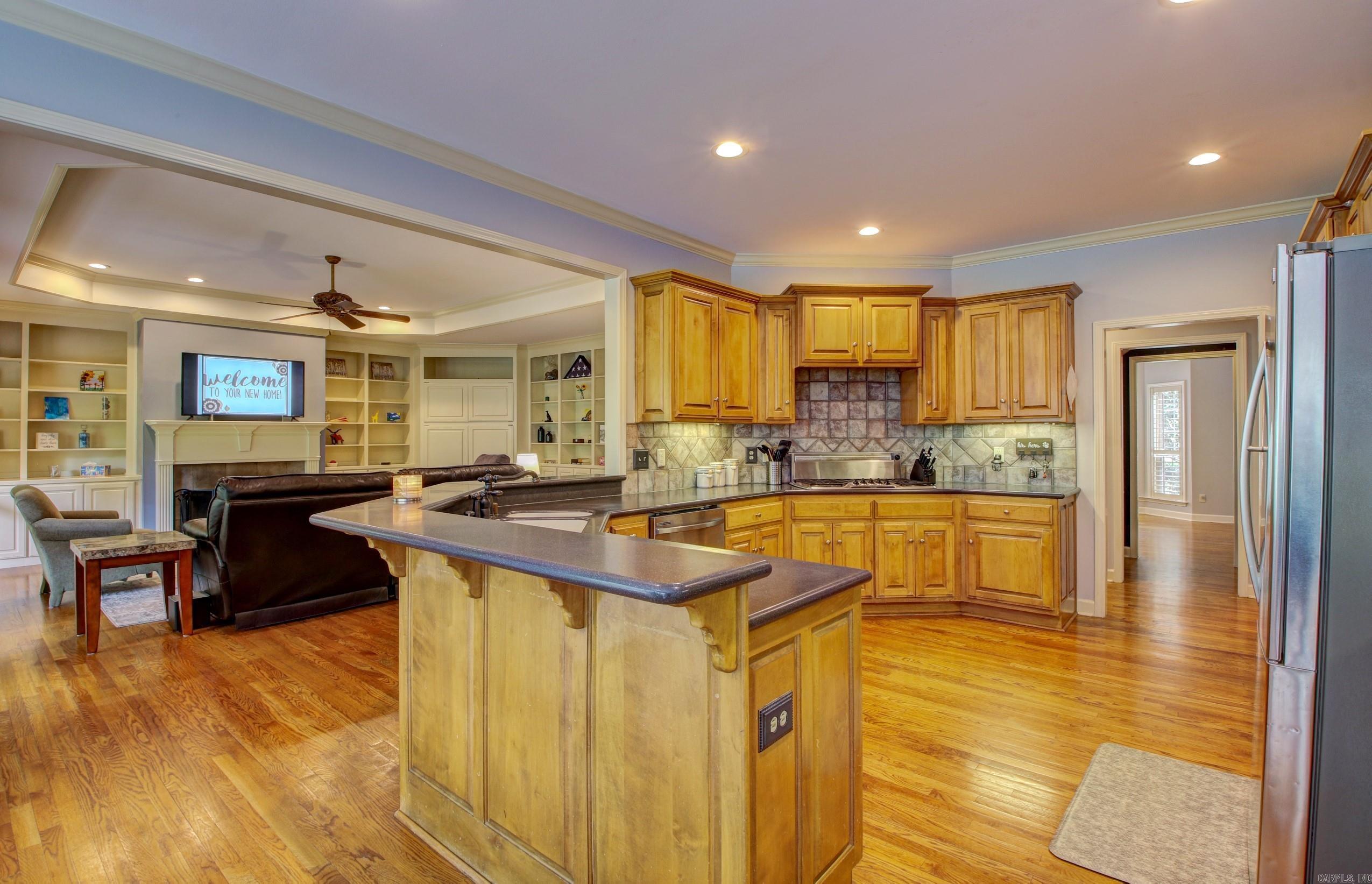 THE VILLAGES OF WELLINGTON - Residential