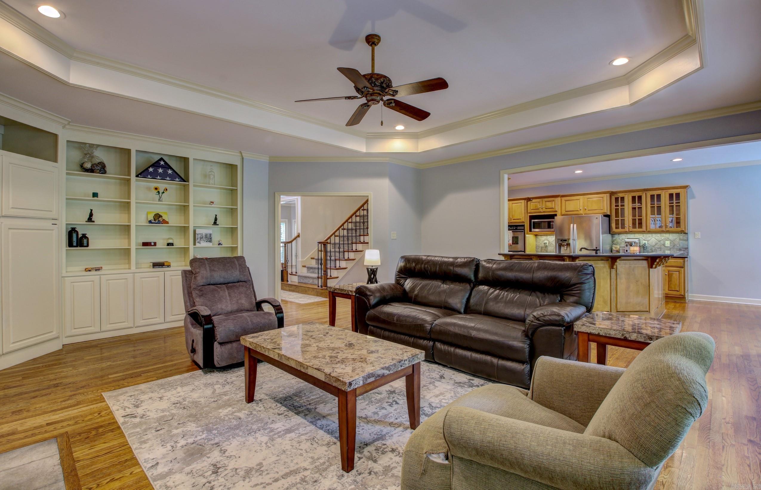 THE VILLAGES OF WELLINGTON - Residential