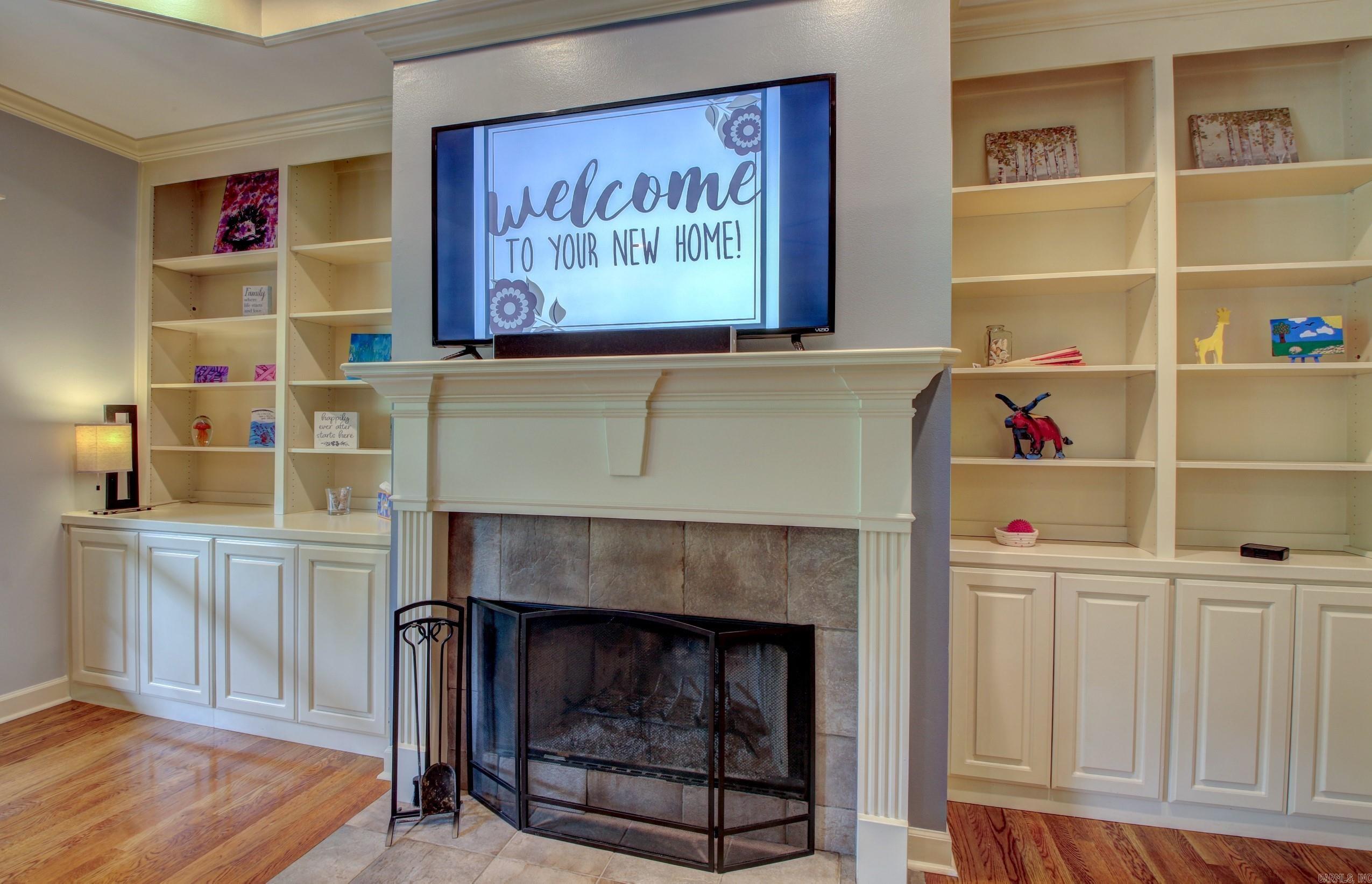 THE VILLAGES OF WELLINGTON - Residential