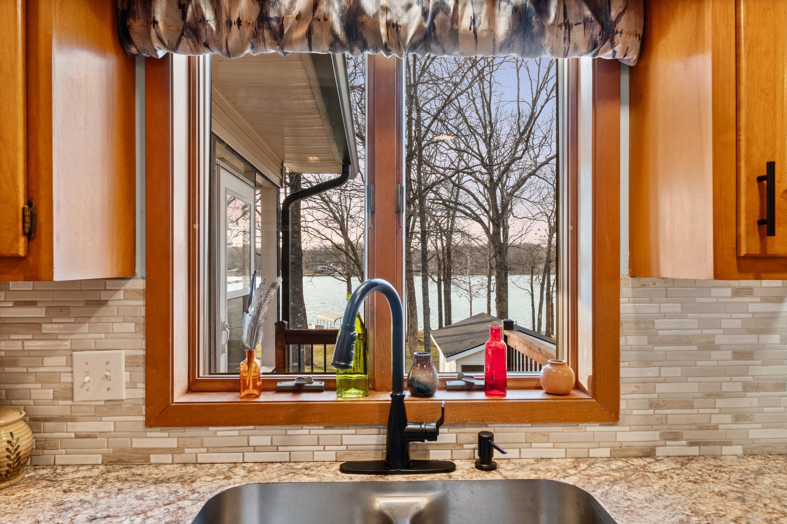 NORTH SHORE - Residential