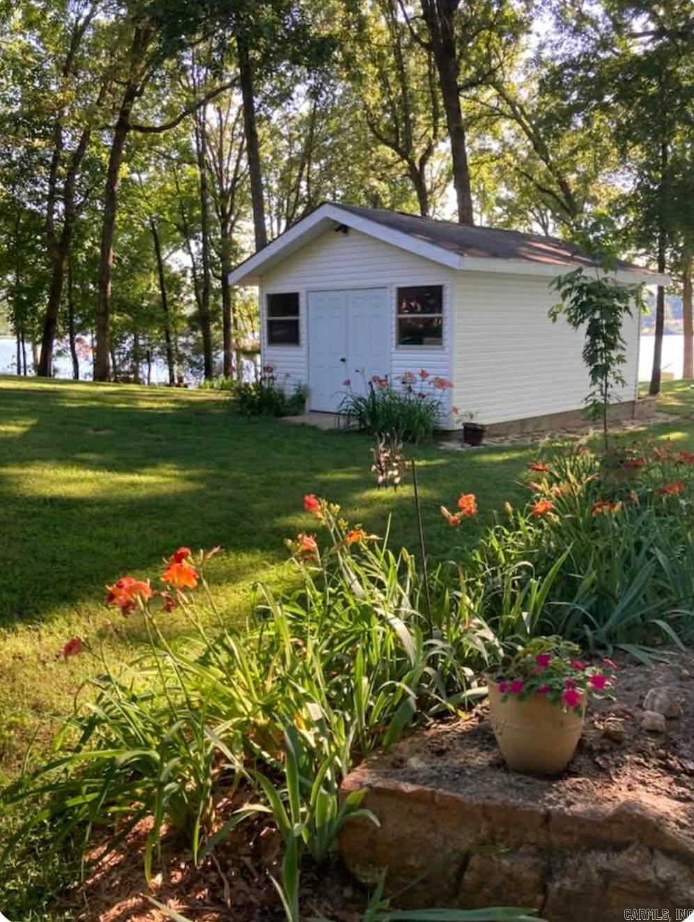 NORTH SHORE - Residential