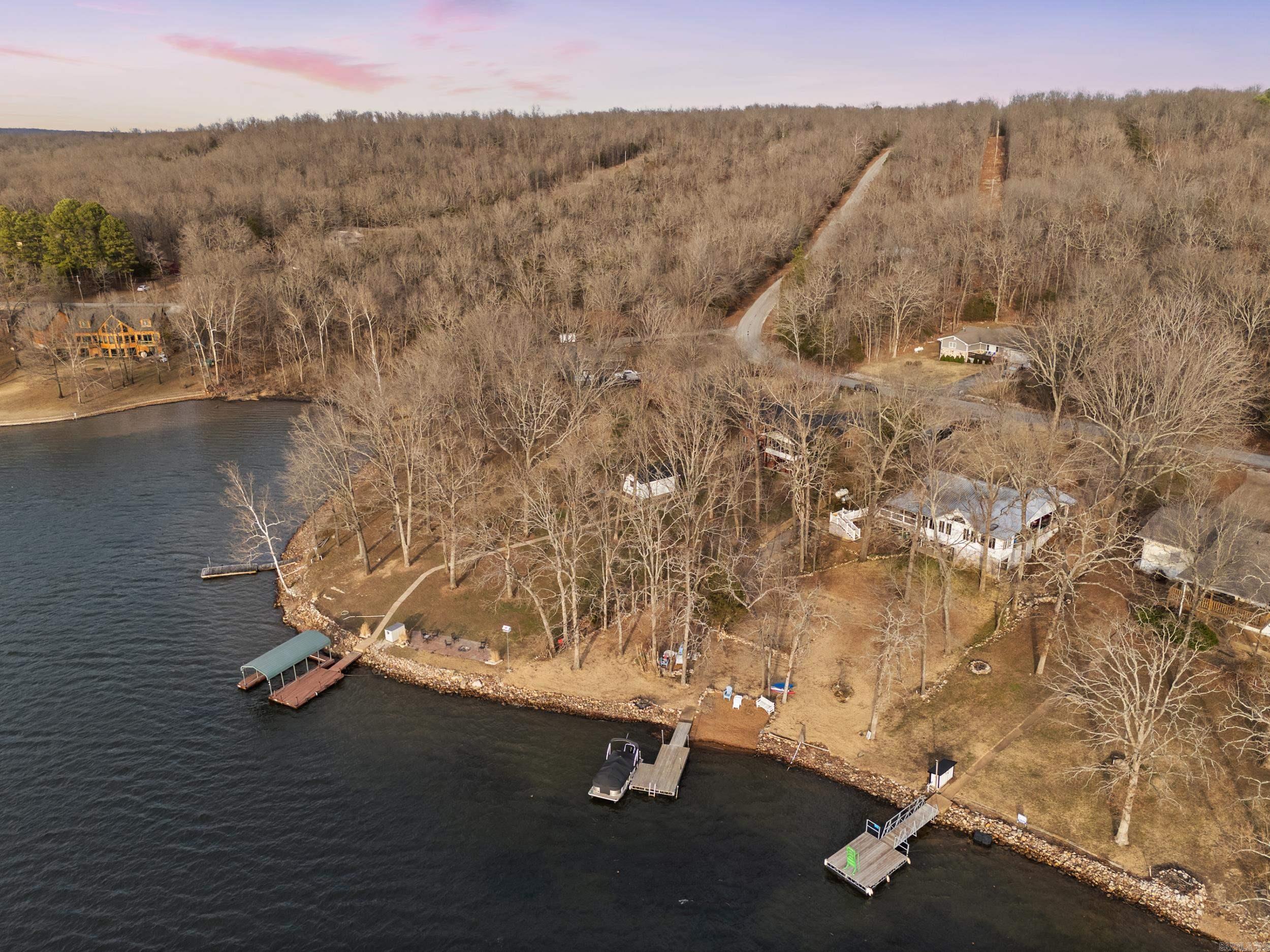 NORTH SHORE - Residential