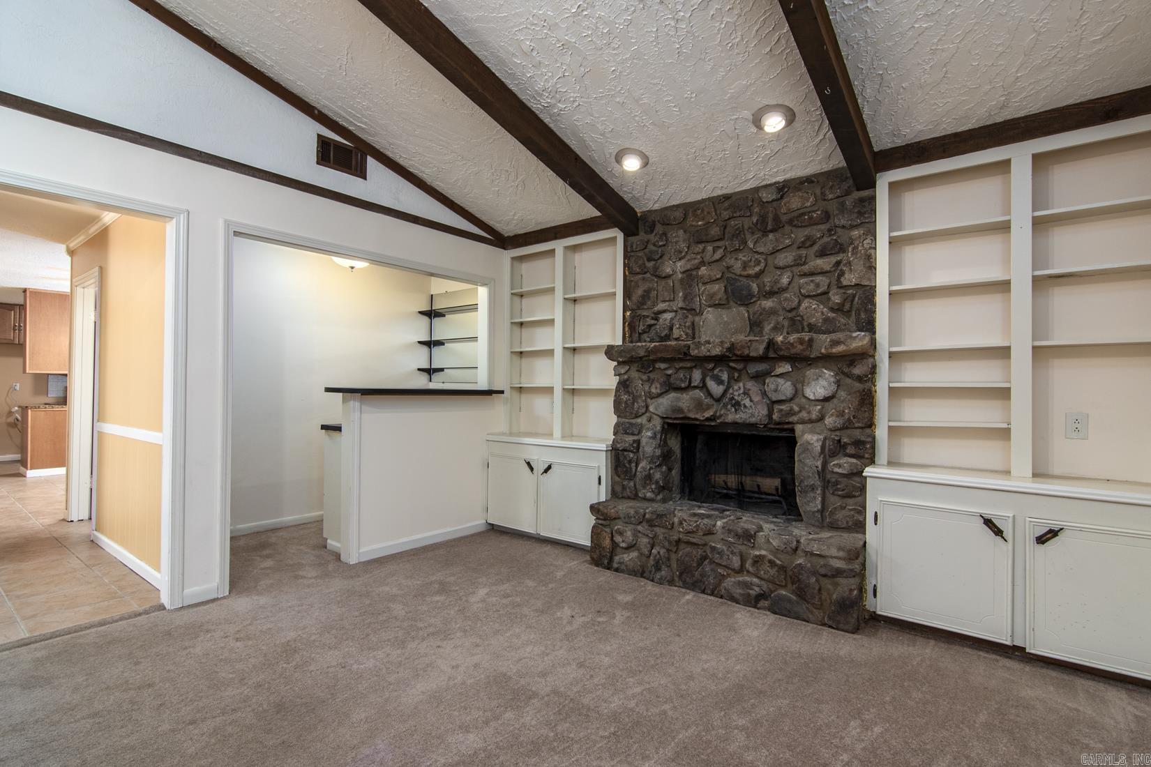 CAPITAL PLACE - Residential