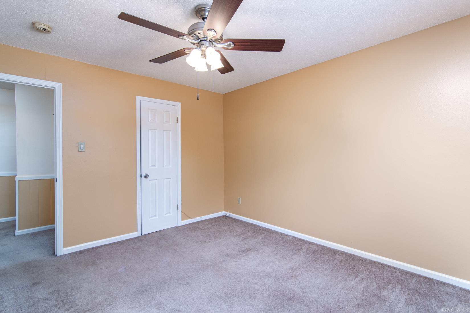 CAPITAL PLACE - Residential