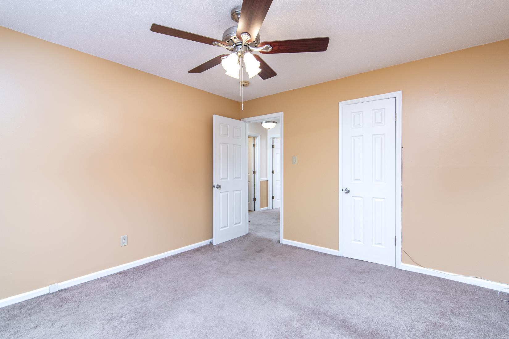 CAPITAL PLACE - Residential